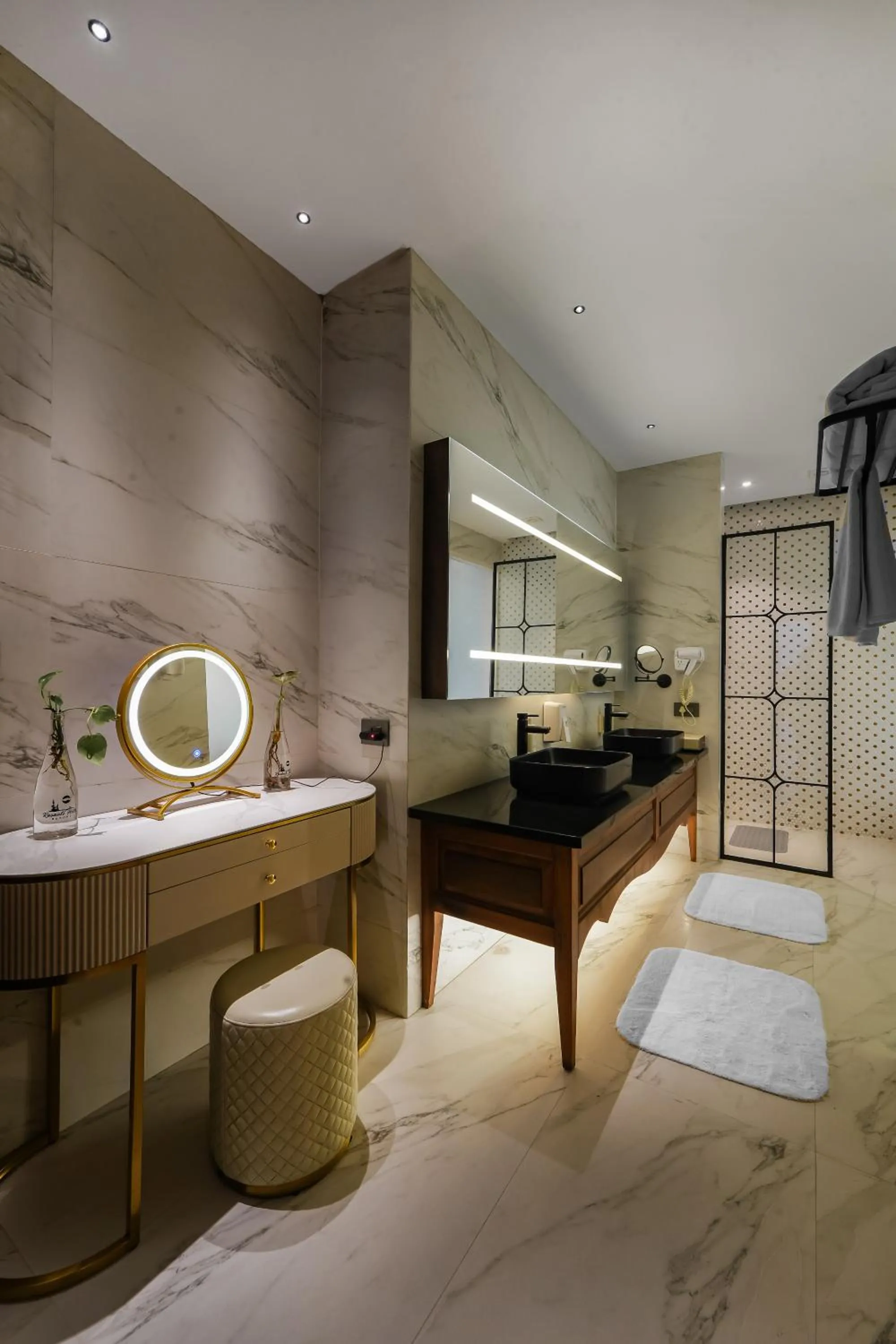 Bathroom in Kasauli Hills Resort