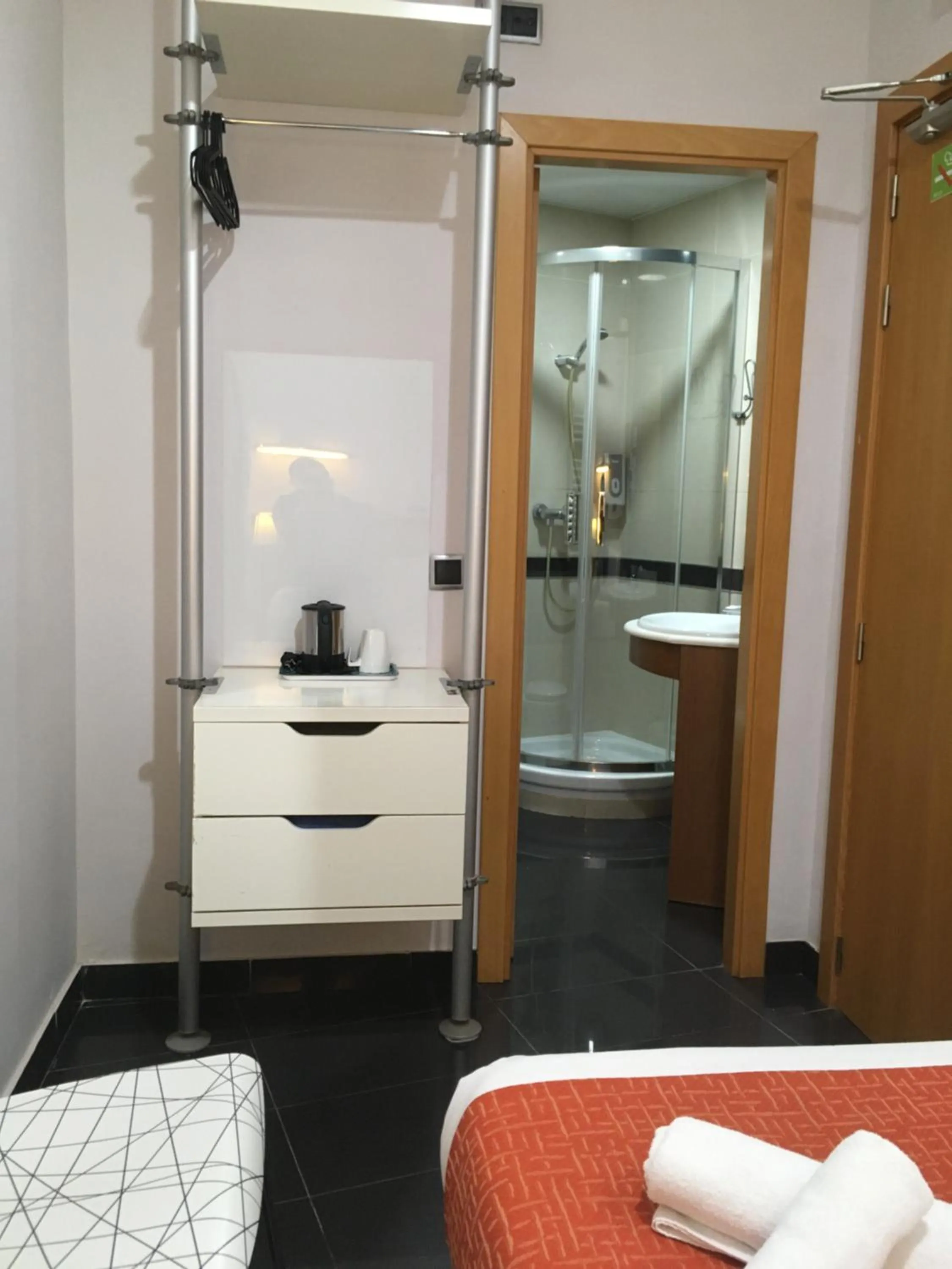 Bed in Hostal Levante Barcelona