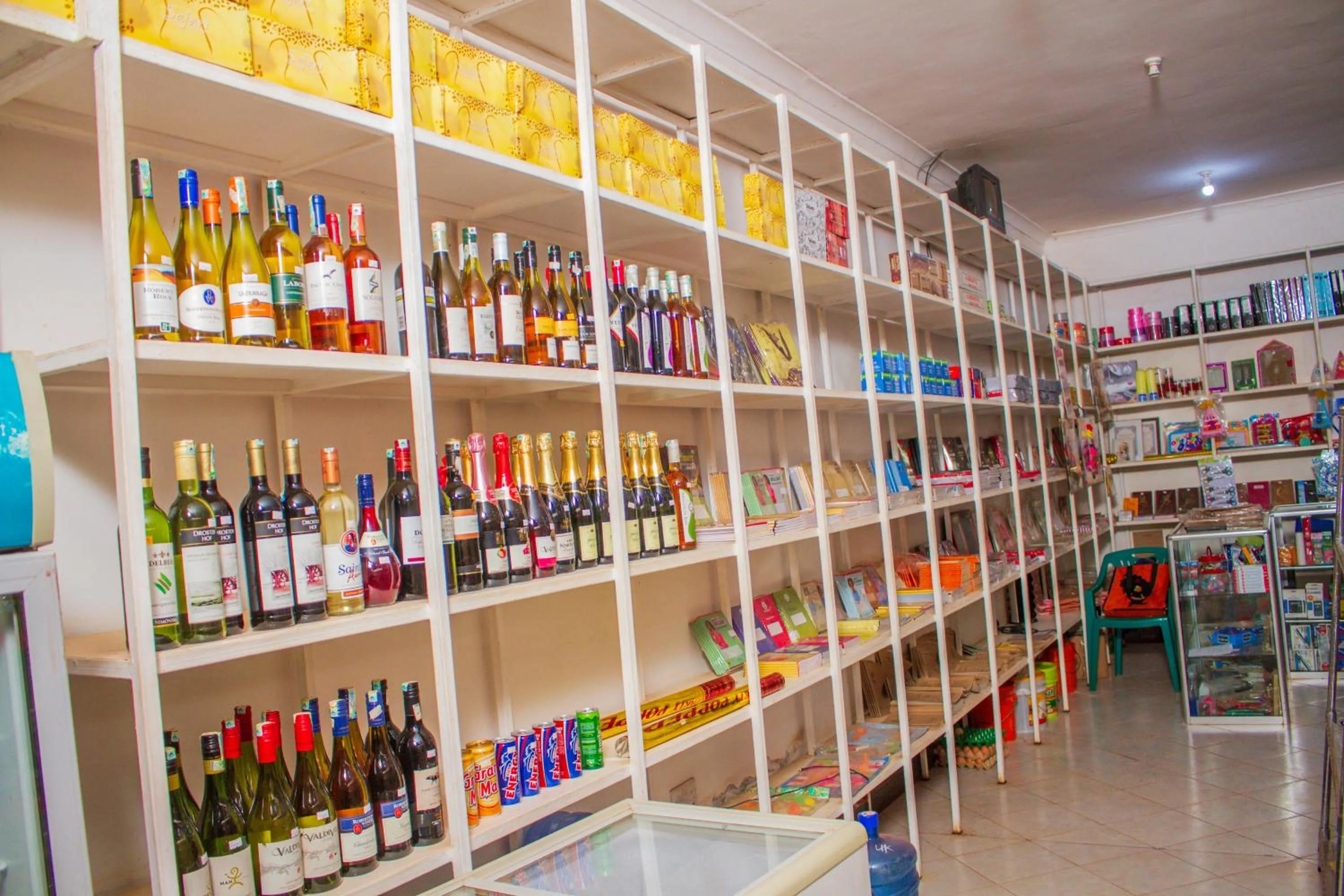 Supermarket/grocery shop in Mzunguu Safari Lodge