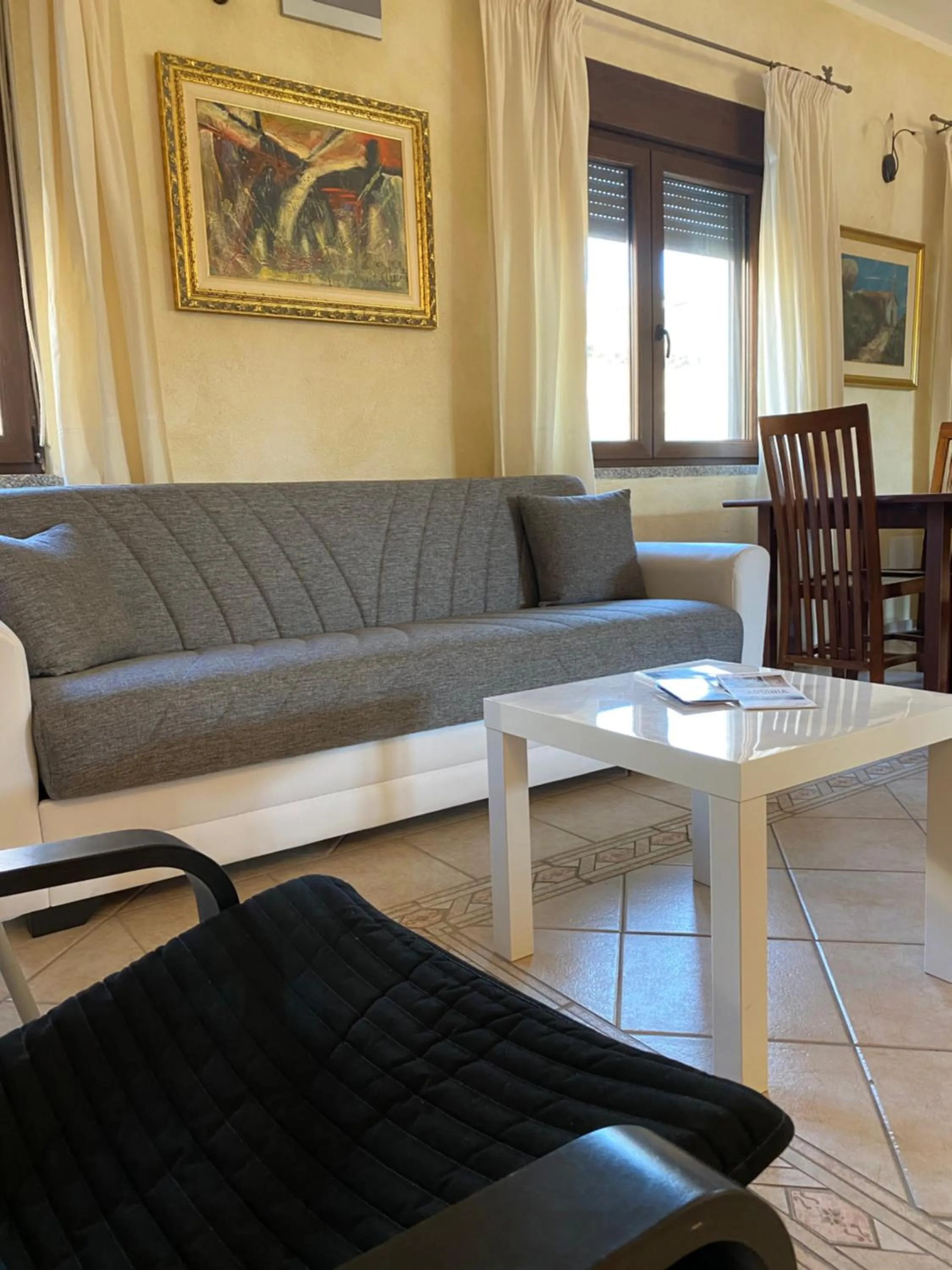 Communal lounge/ TV room in Hotel Sorgente