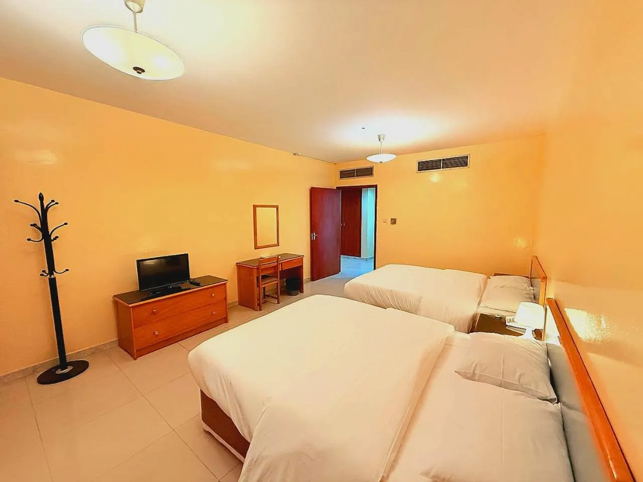 Bed in Al Buhaira Hotel Apartment