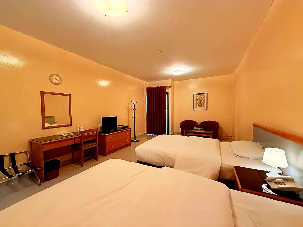 Bed in Al Buhaira Hotel Apartment