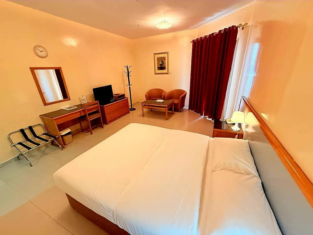 Bed in Al Buhaira Hotel Apartment