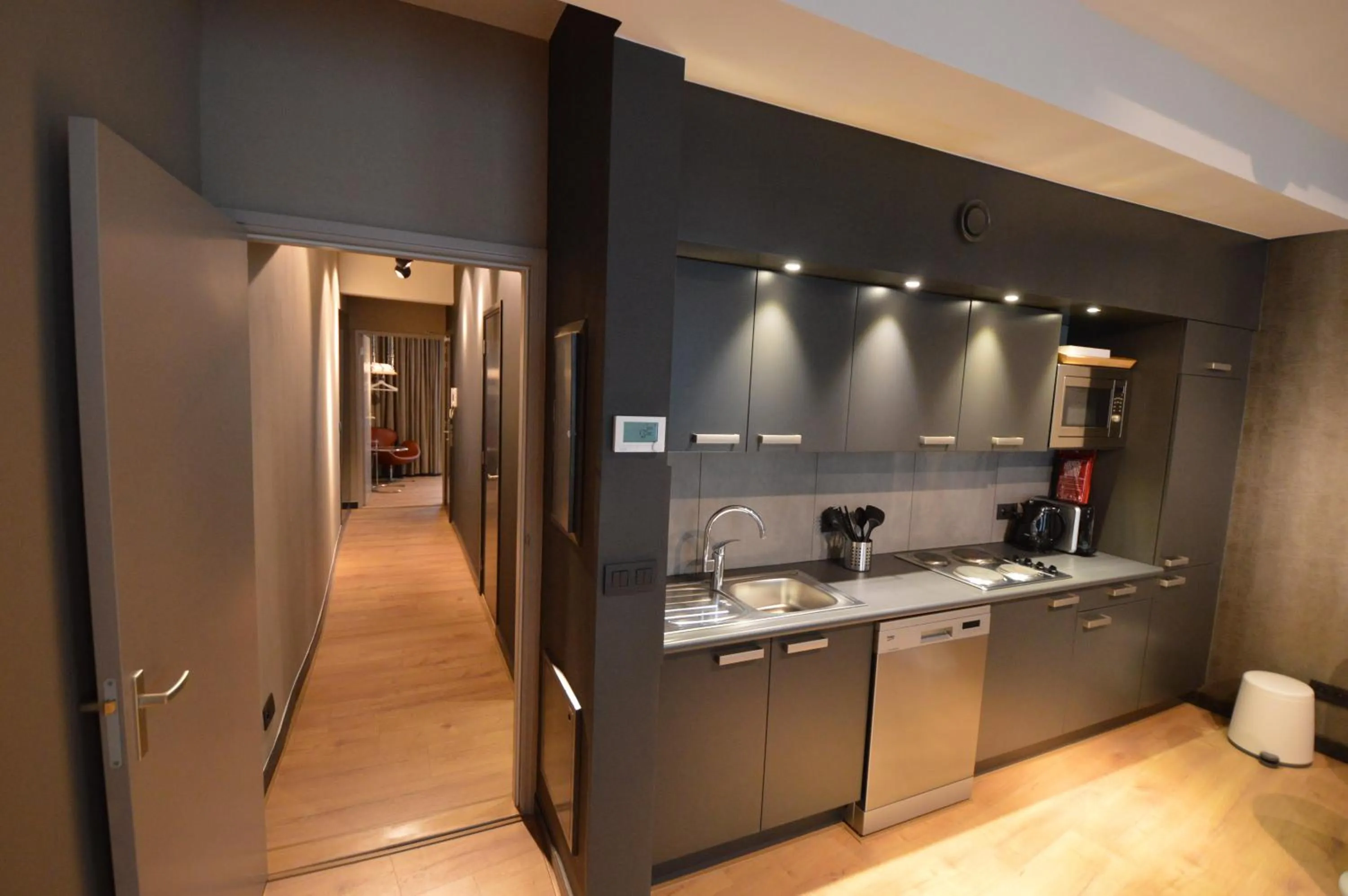 Kitchen or kitchenette in Amosa Liège City Centre Apart Donceel 6