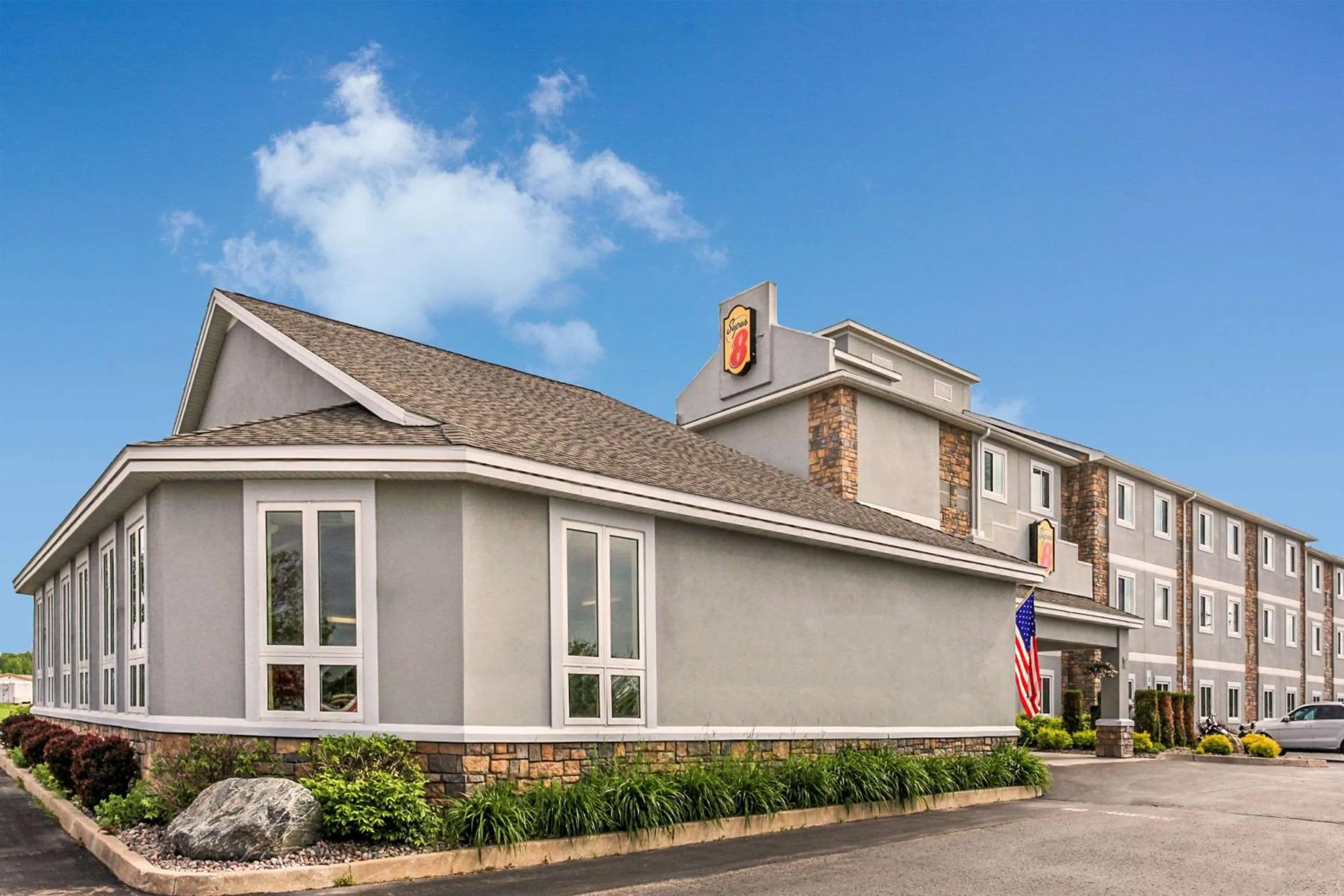 Property building in Super 8 by Wyndham Sault Ste. Marie
