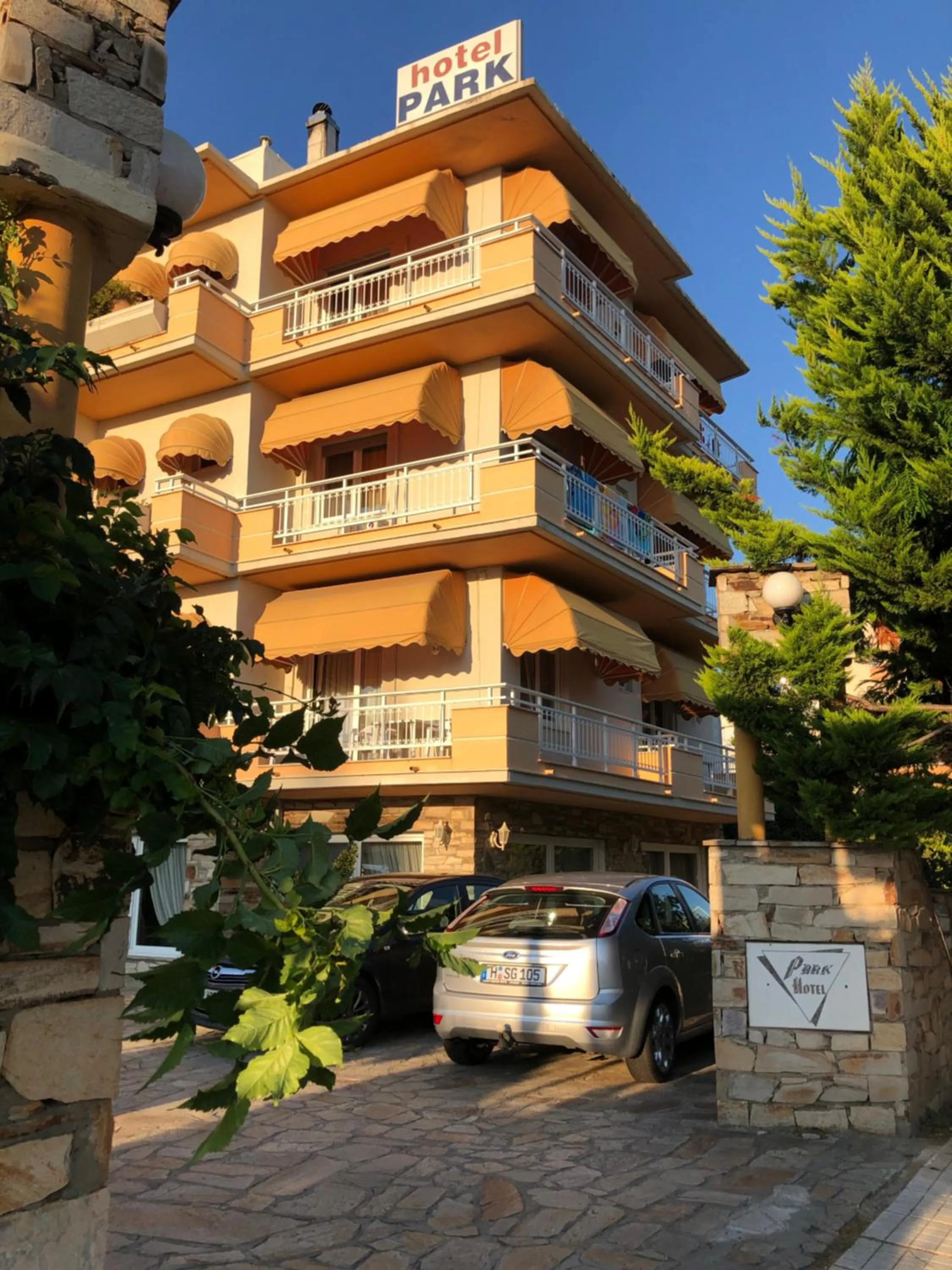 Parking in Park Hotel