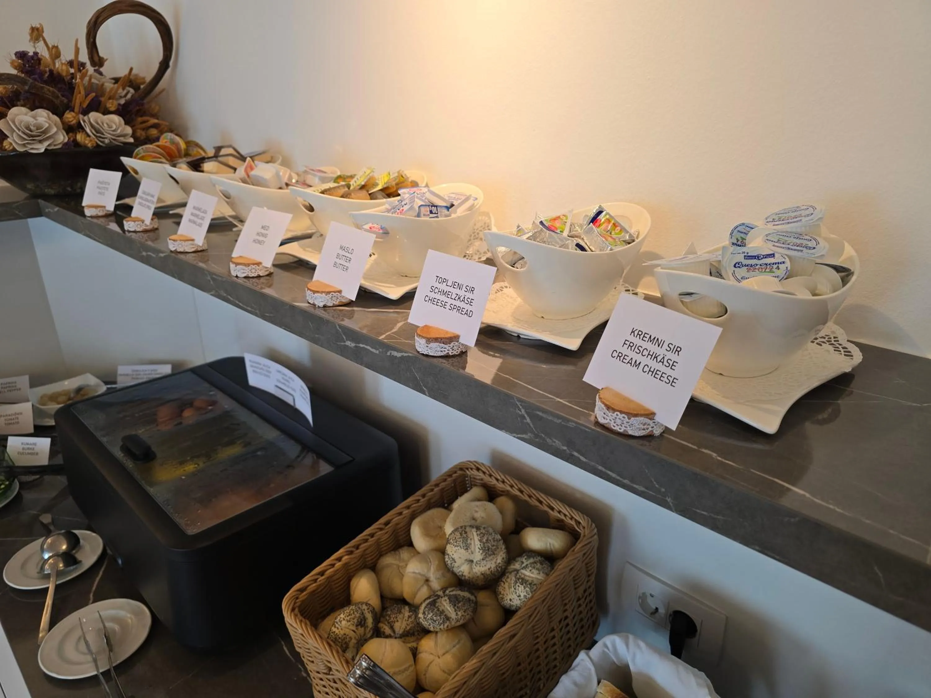 Breakfast in Hotel Bellevue