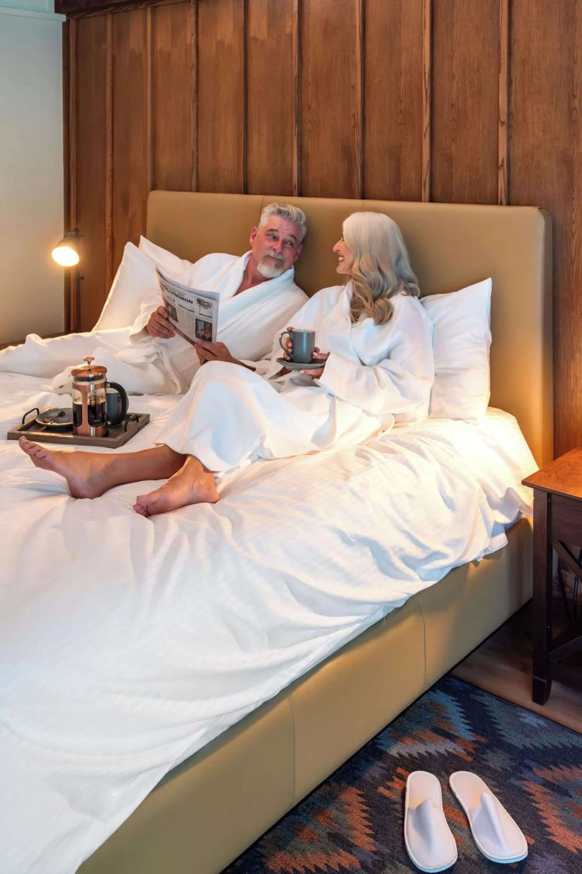 Bedroom, Bed in Historic Rocky Waters Inn, A Small Luxury Hotel