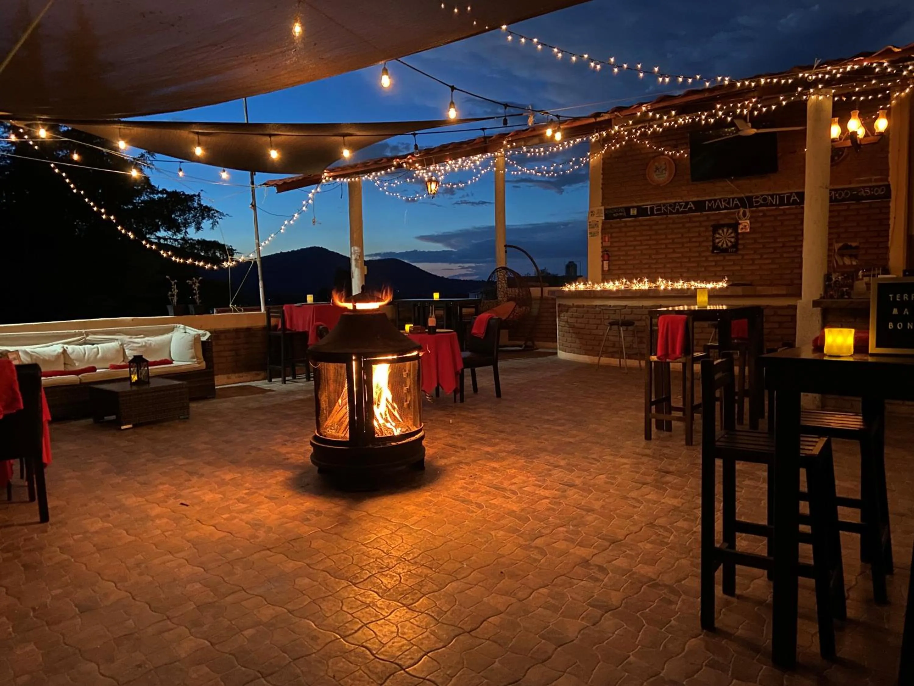 Restaurant/places to eat in Hotel Boutique Calderon