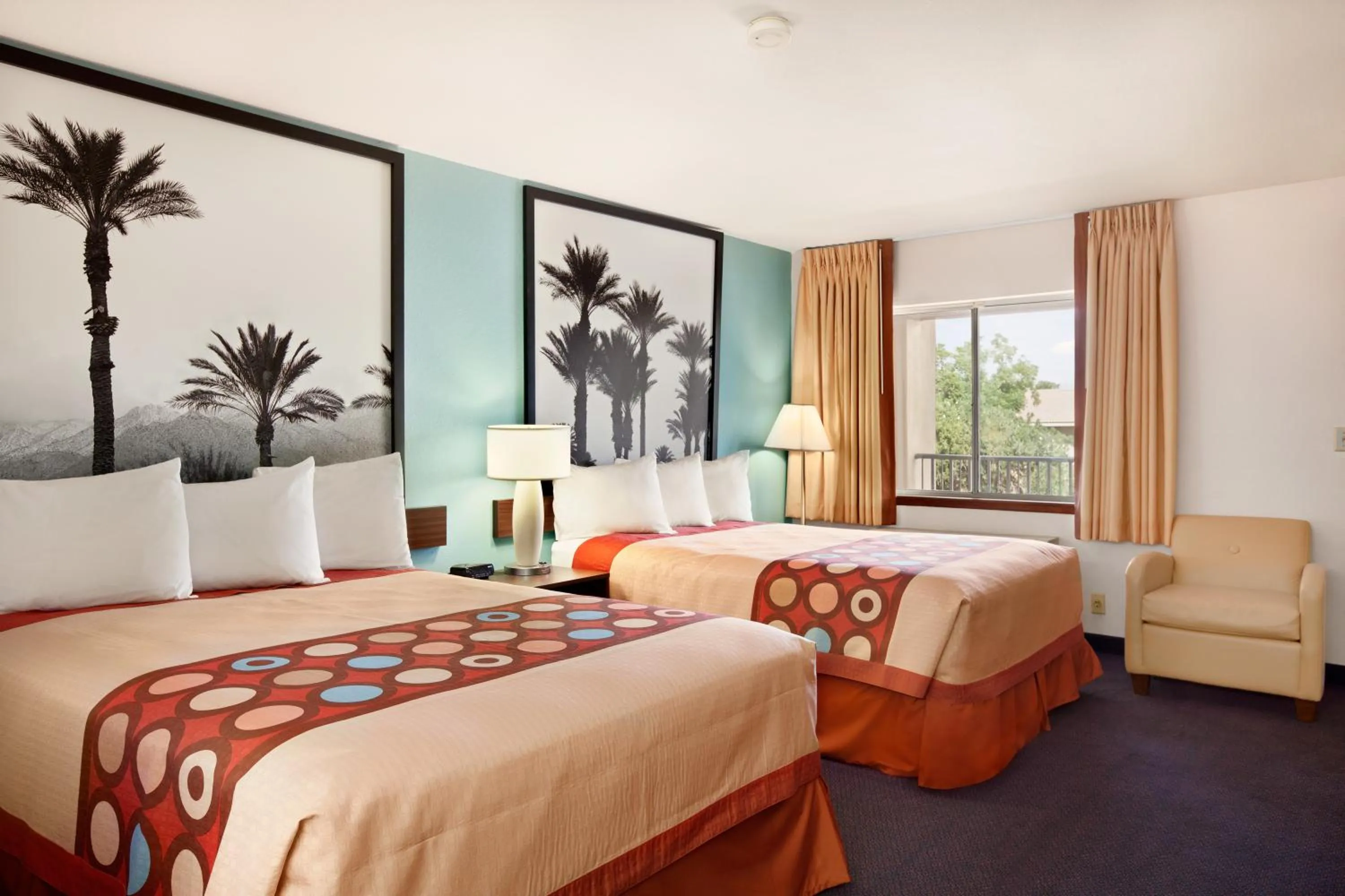 Bedroom, Bed in Super 8 by Wyndham Indio