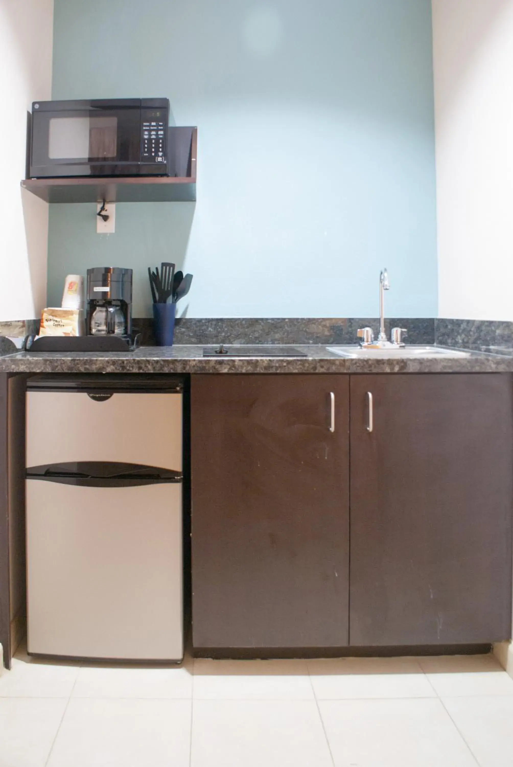 King Studio Suite - Non-Smoking (Upper Floor) in Super 8 by Wyndham Indio King Studio Suite - Non-Smoking (Upper Floor) in Super 8 by Wyndham Indio