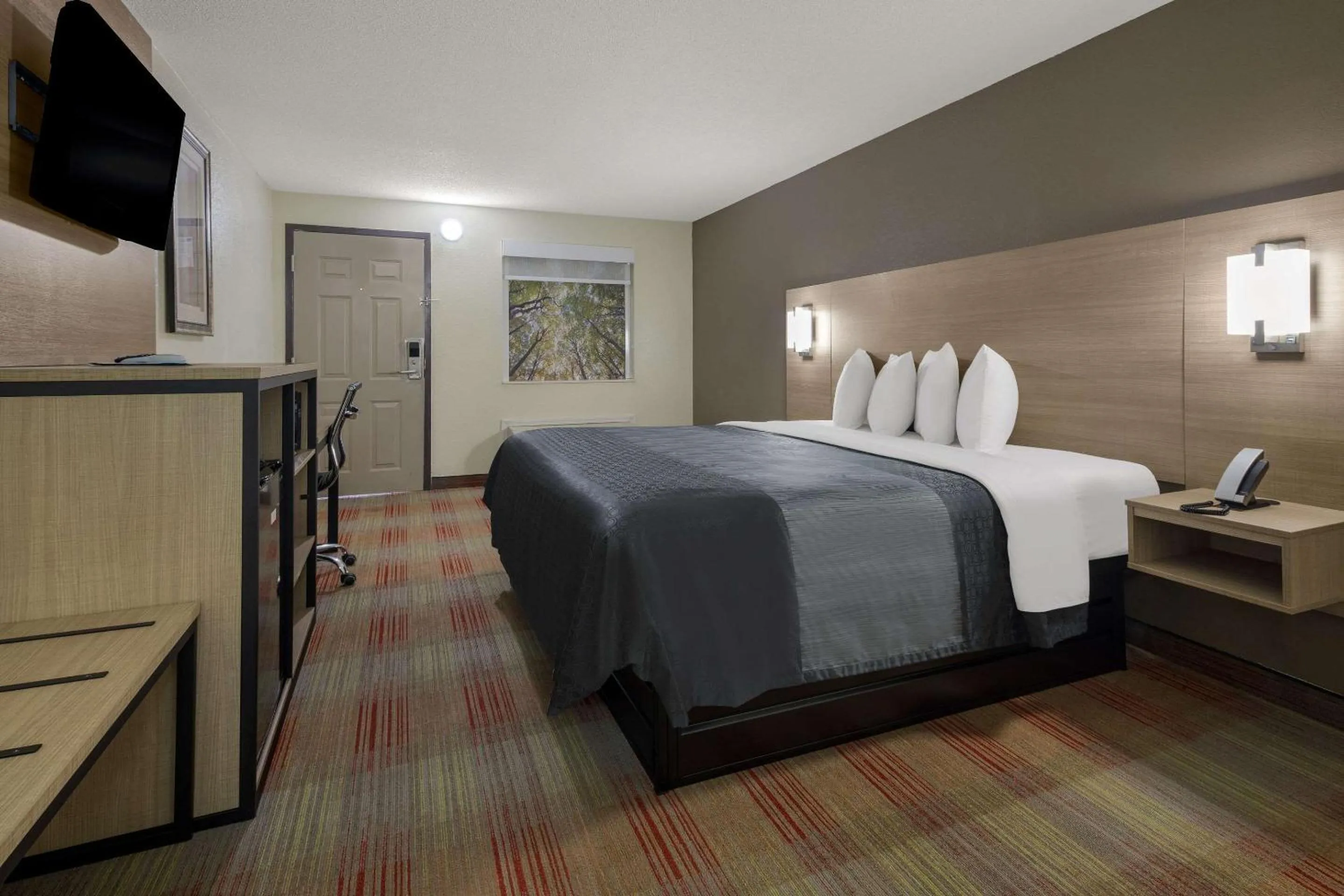 Bedroom, Bed in Rodeway Inn Ardmore I-65