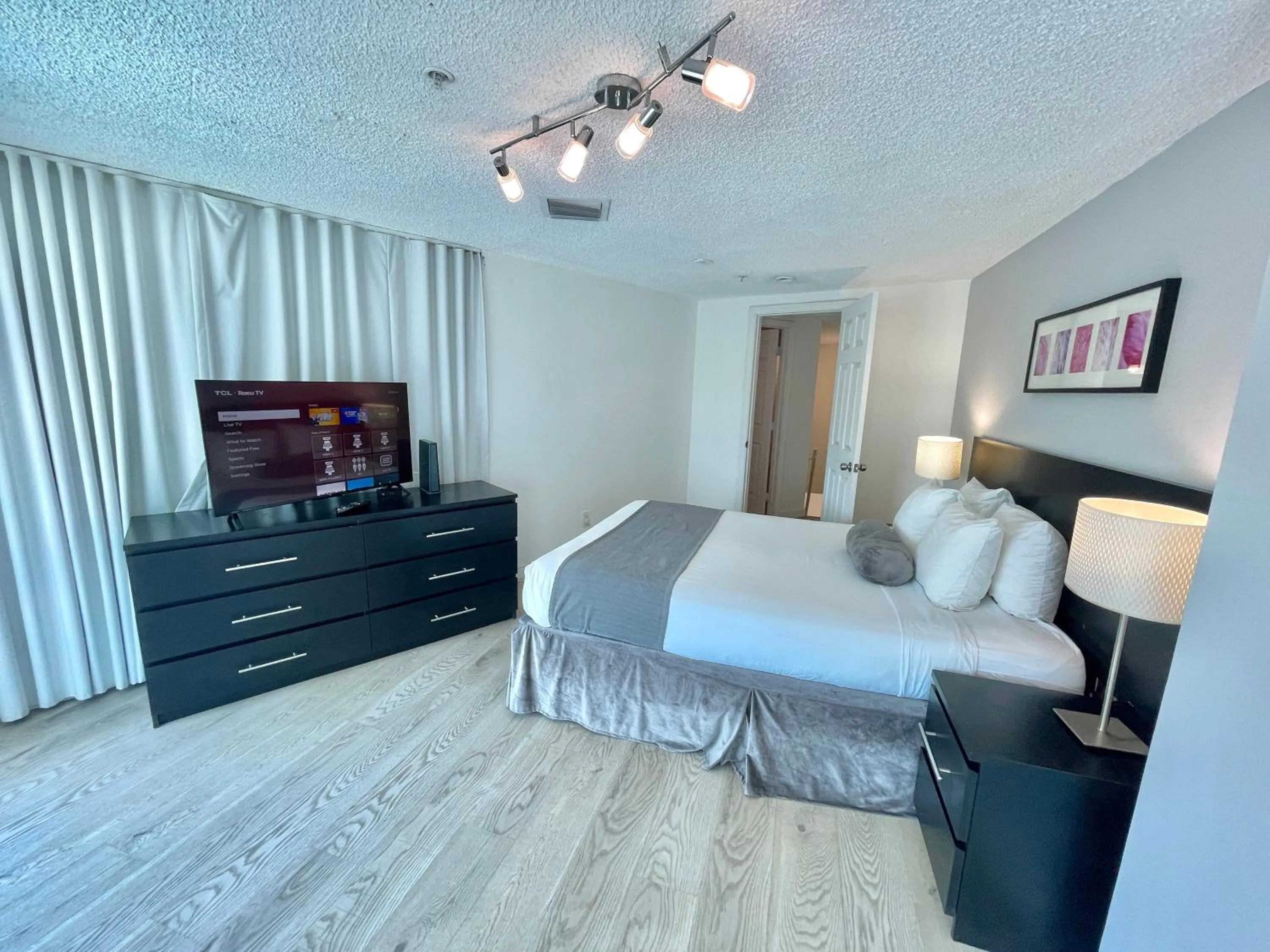 Bed in New Point Miami Beach Apartments