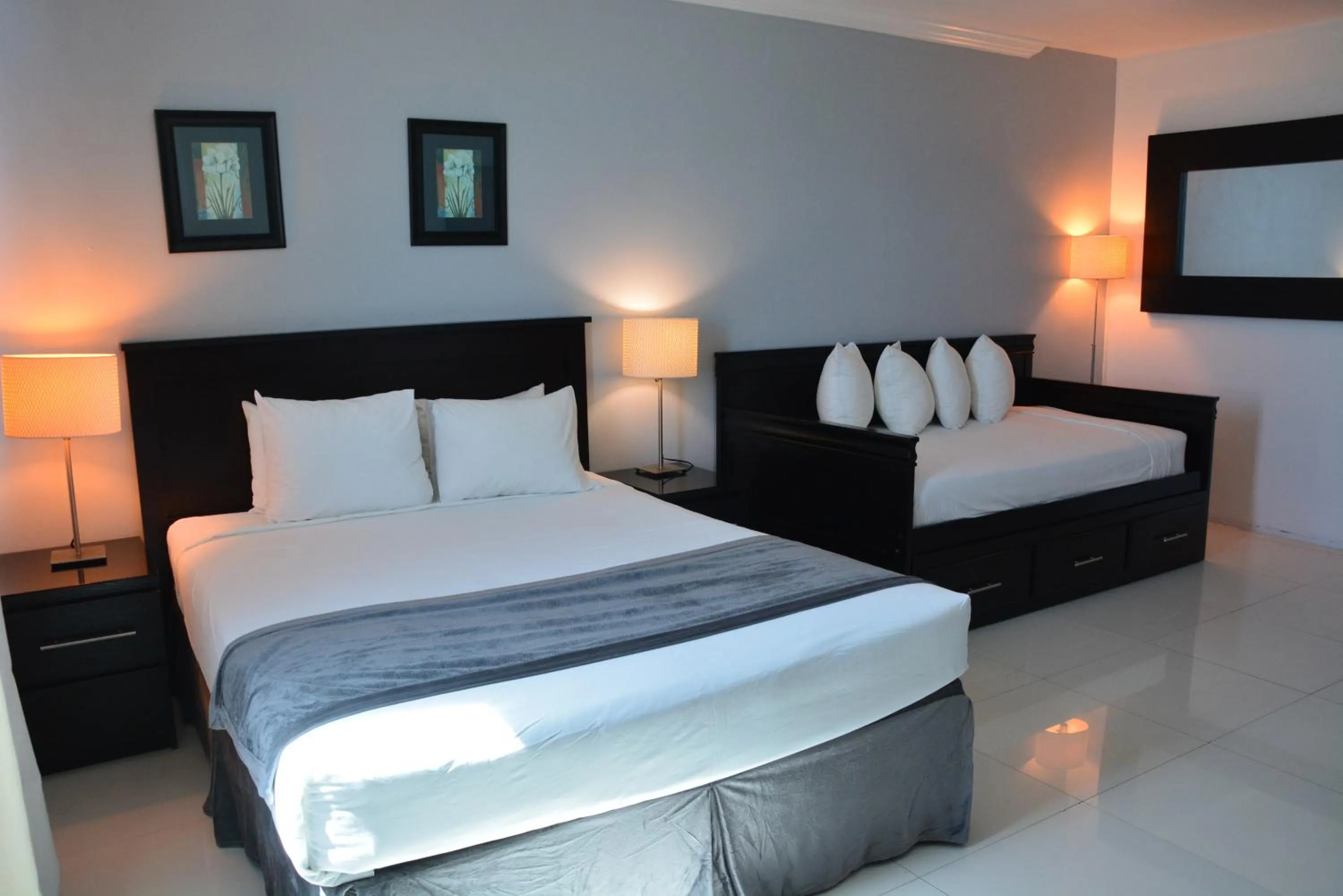 Bed in New Point Miami Beach Apartments