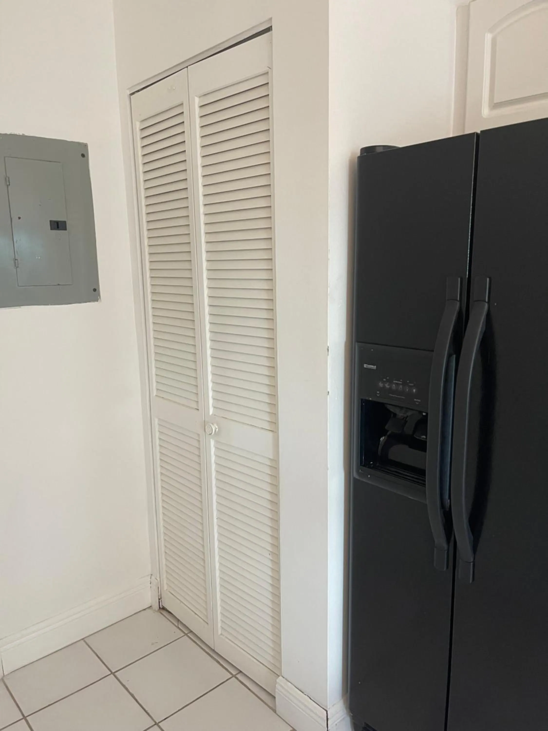 New Point Miami Beach Apartments