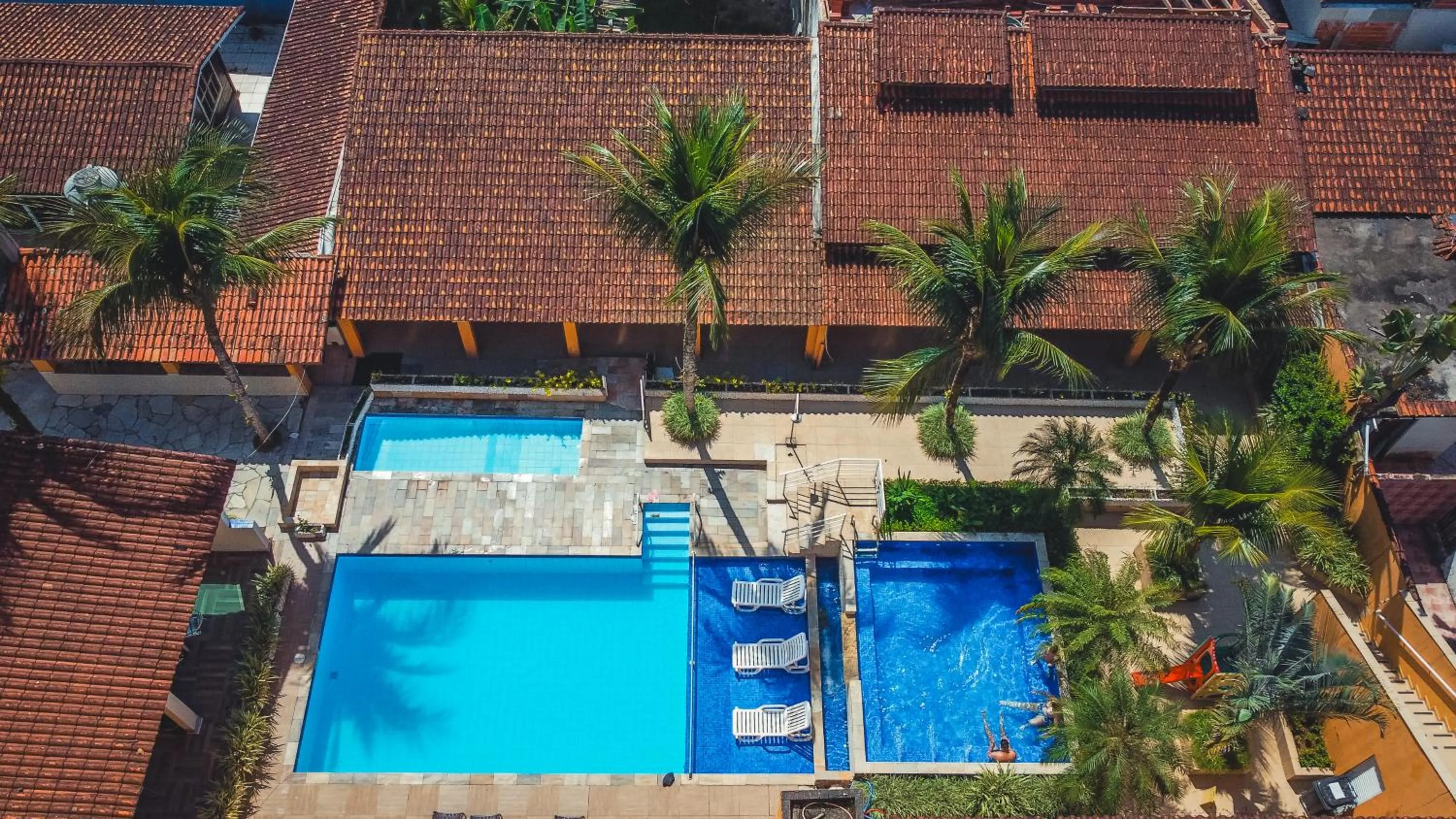 Swimming pool in Pousada Costa da Riviera PISCINA CLIMATIZADA