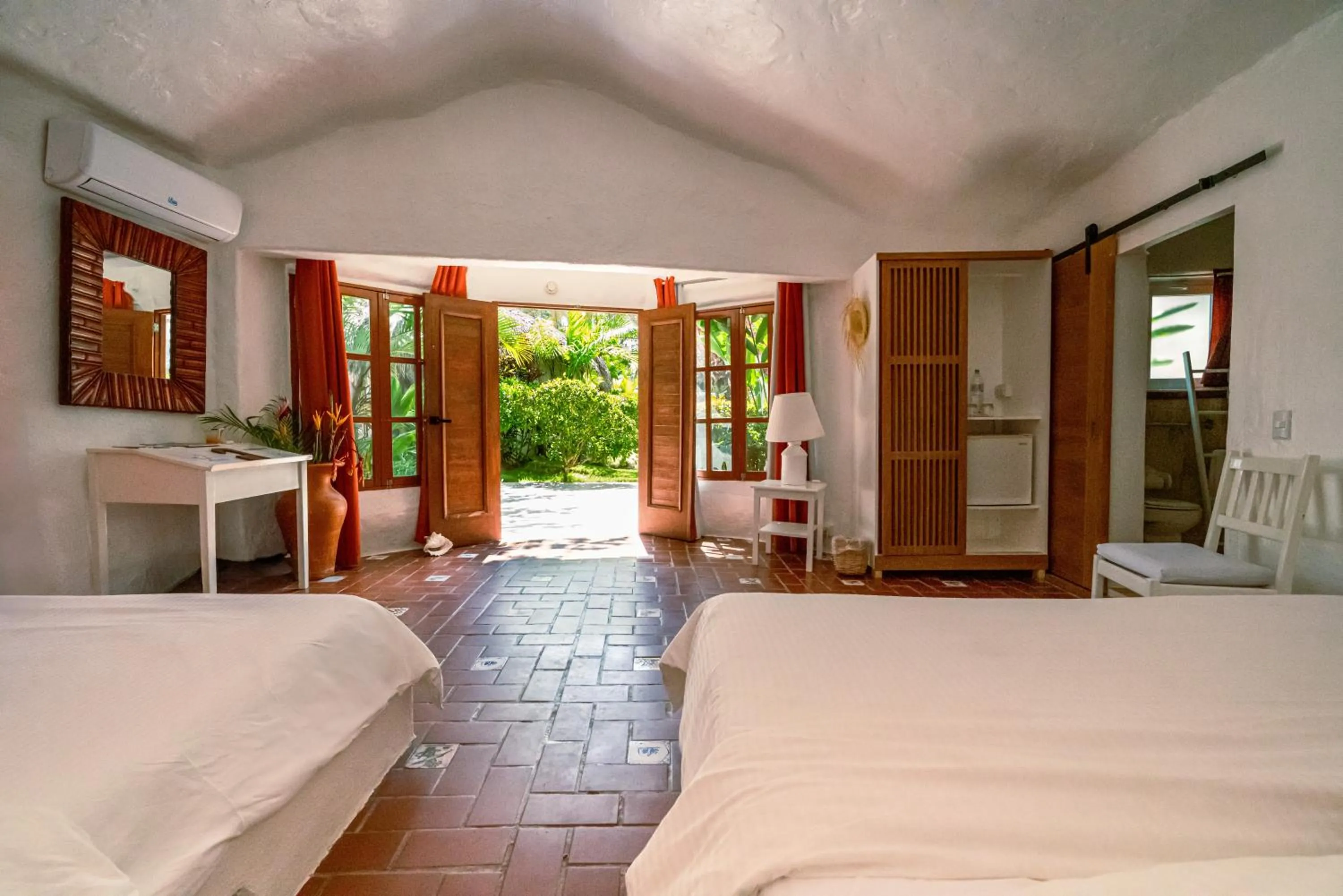 Bed in Hotel Atlantis