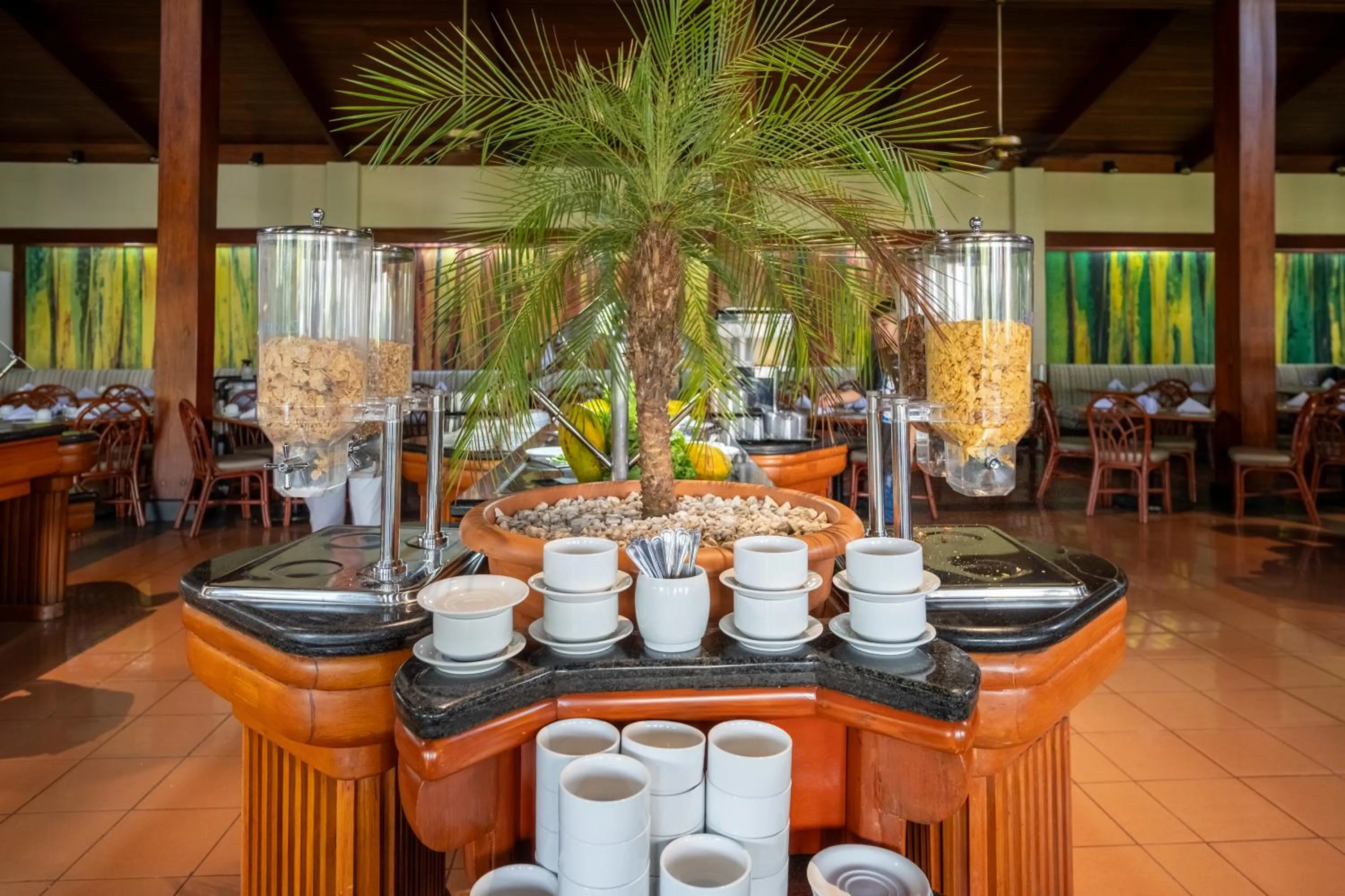 Food and drinks in Barceló San José