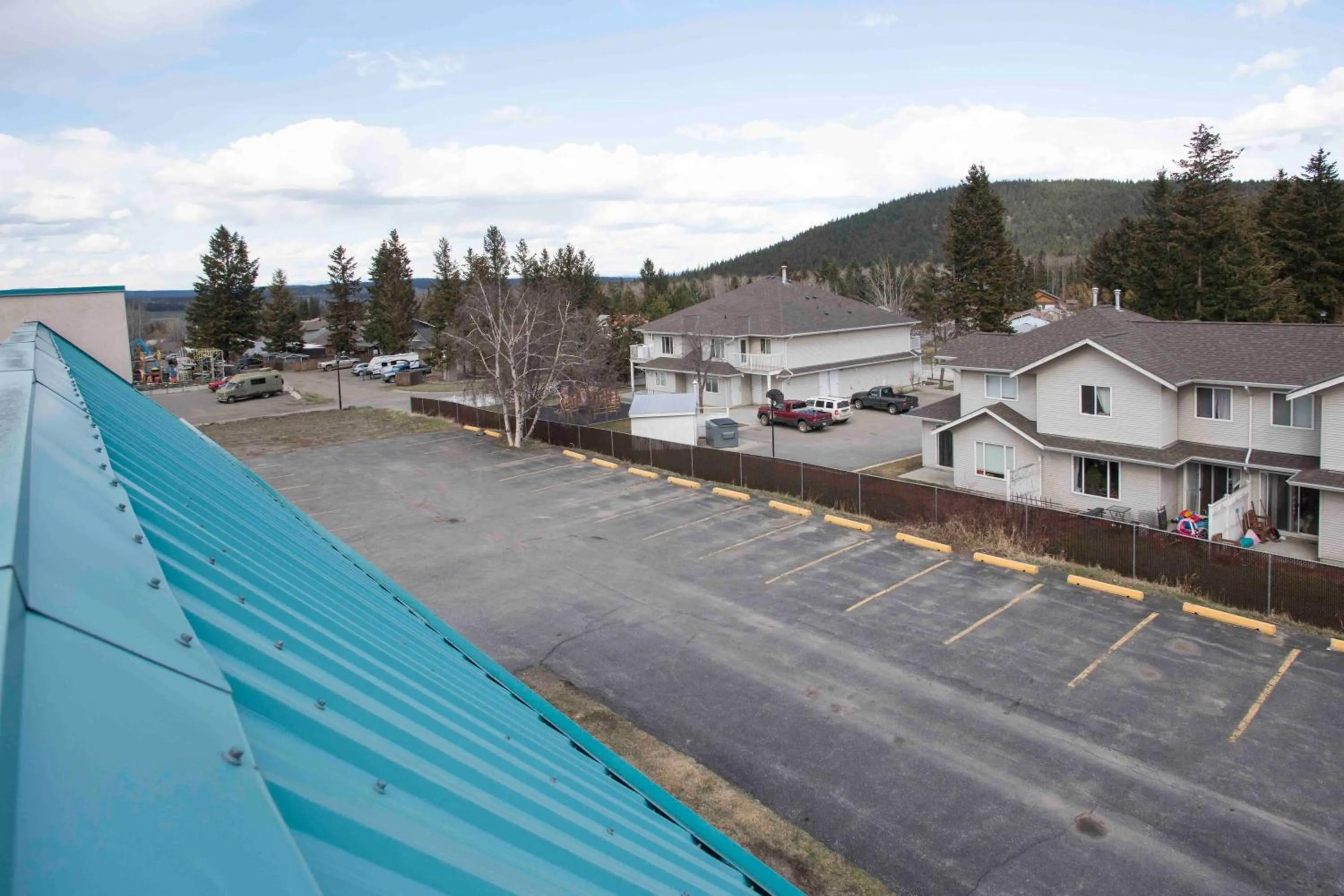 Property building in Ramada Limited 100 Mile House