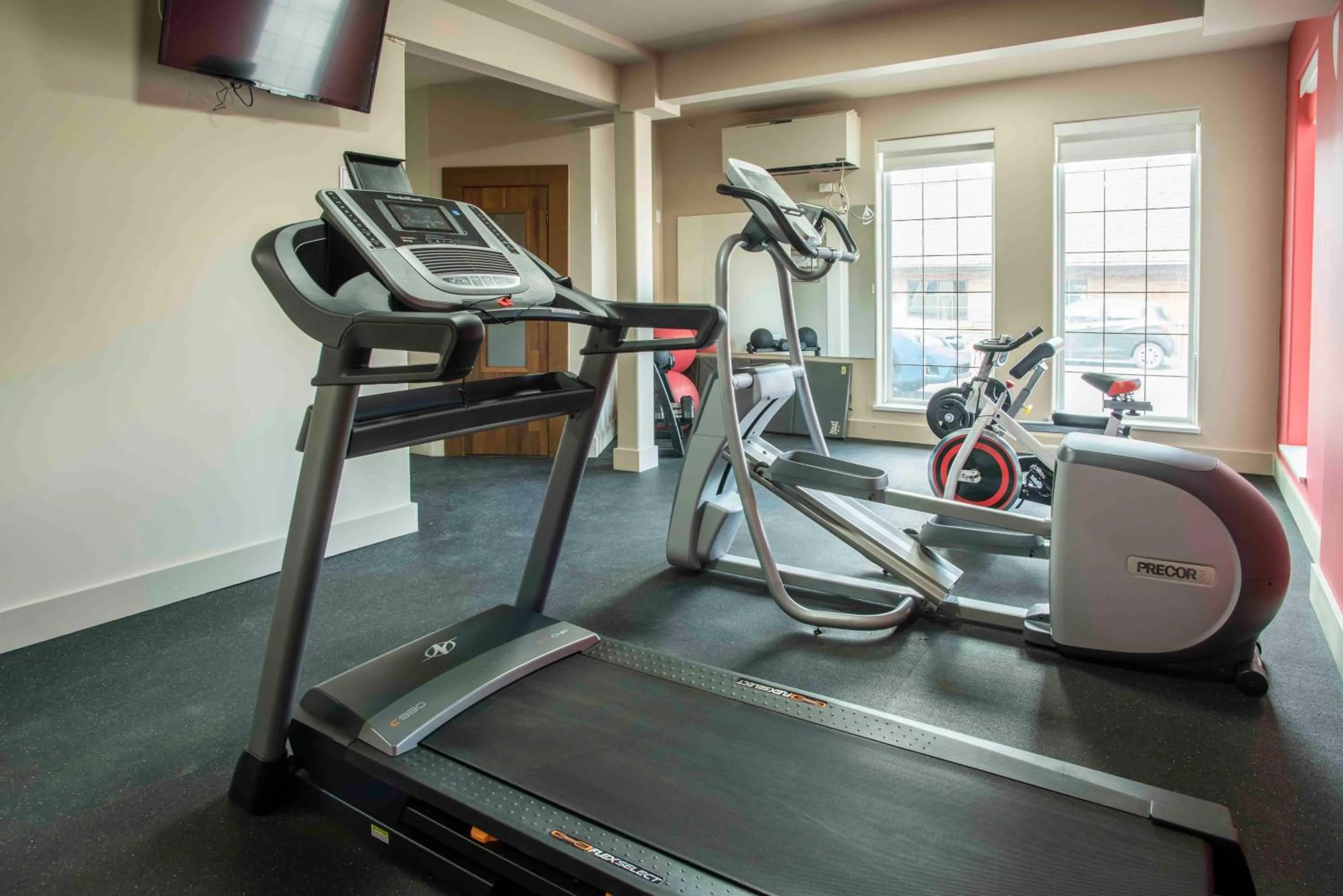 Fitness centre/facilities in Ramada Limited 100 Mile House