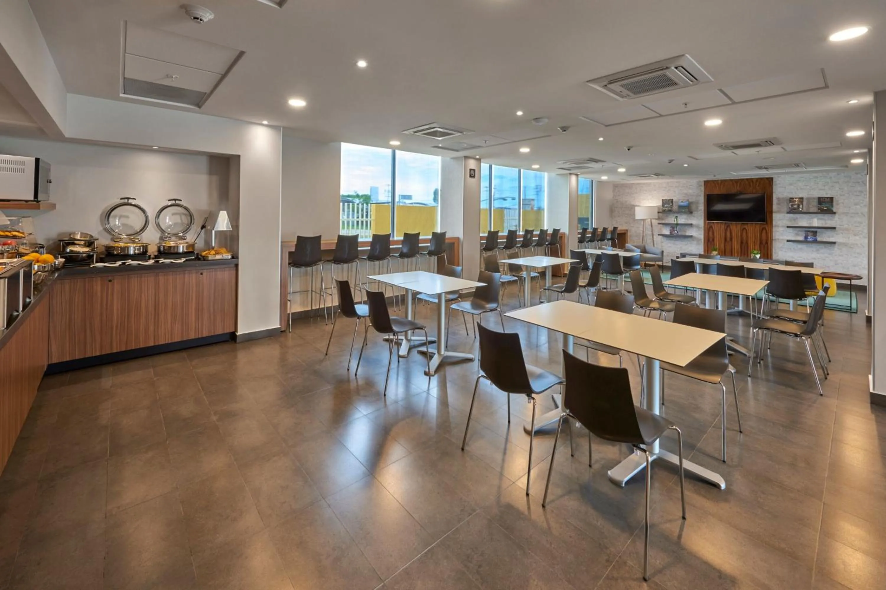 Breakfast in City Express by Marriott Comitán