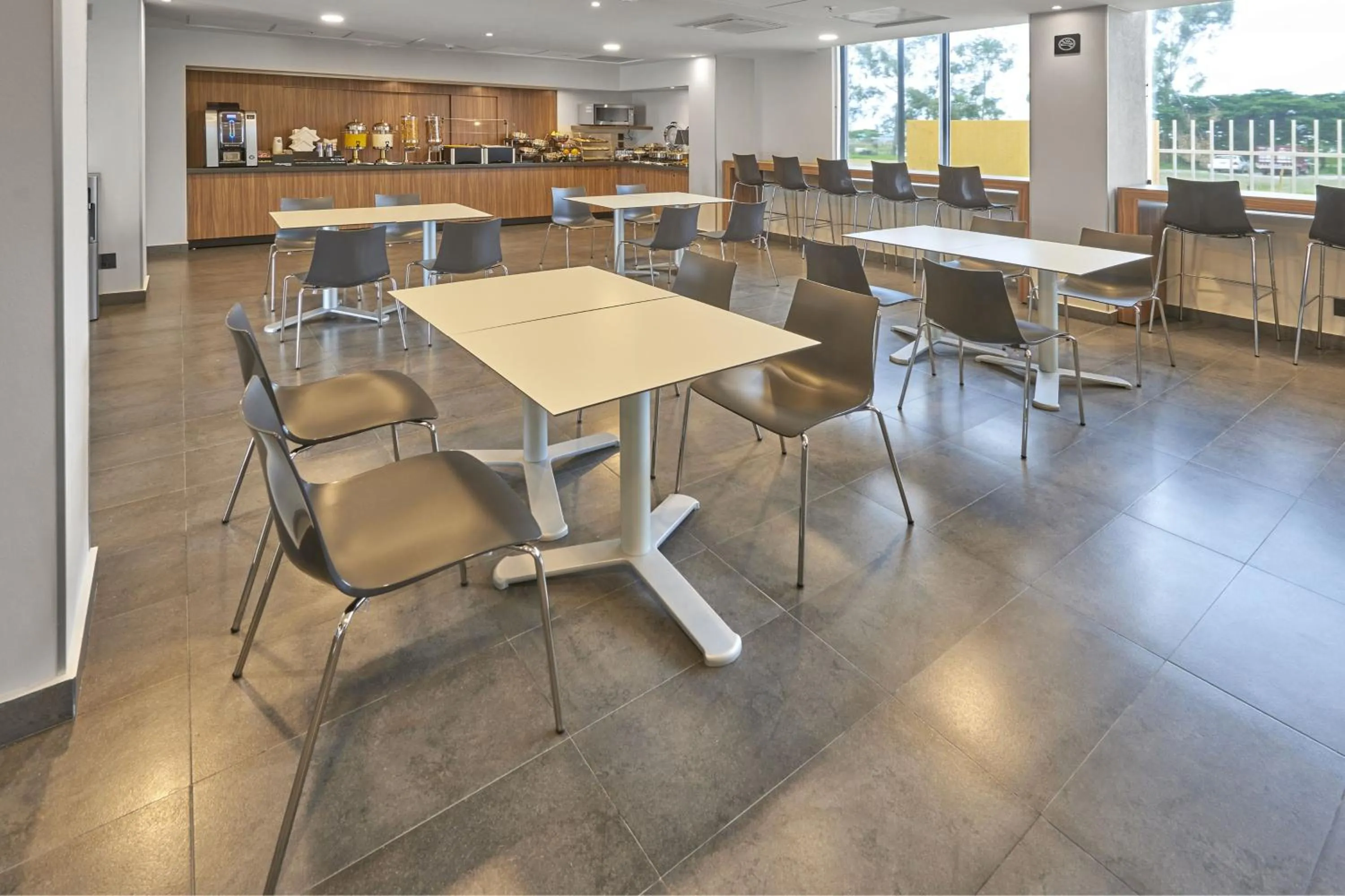 Breakfast in City Express by Marriott Comitán