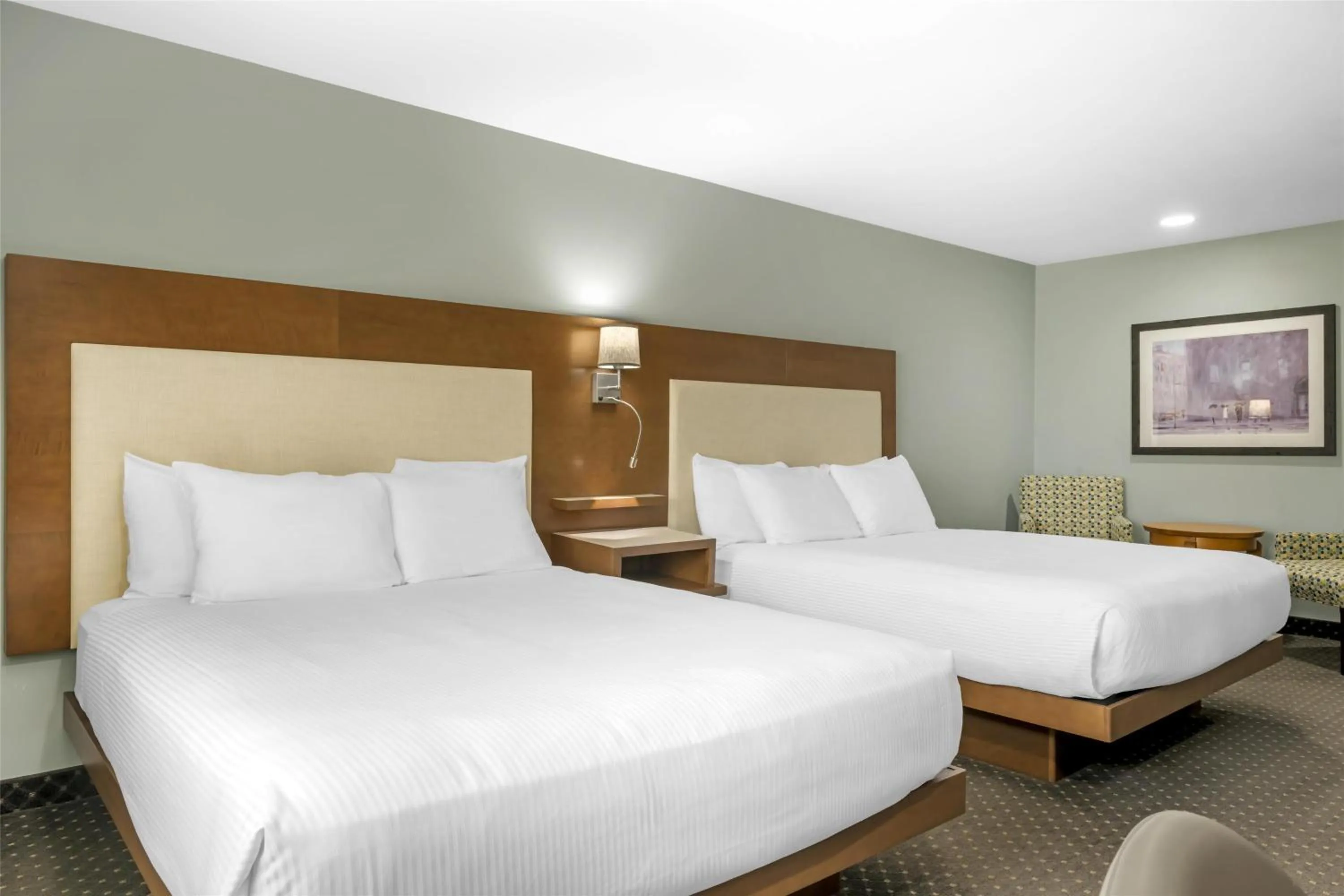 Bedroom, Bed in Best Western Plus Woodstock Hotel Conference Centre