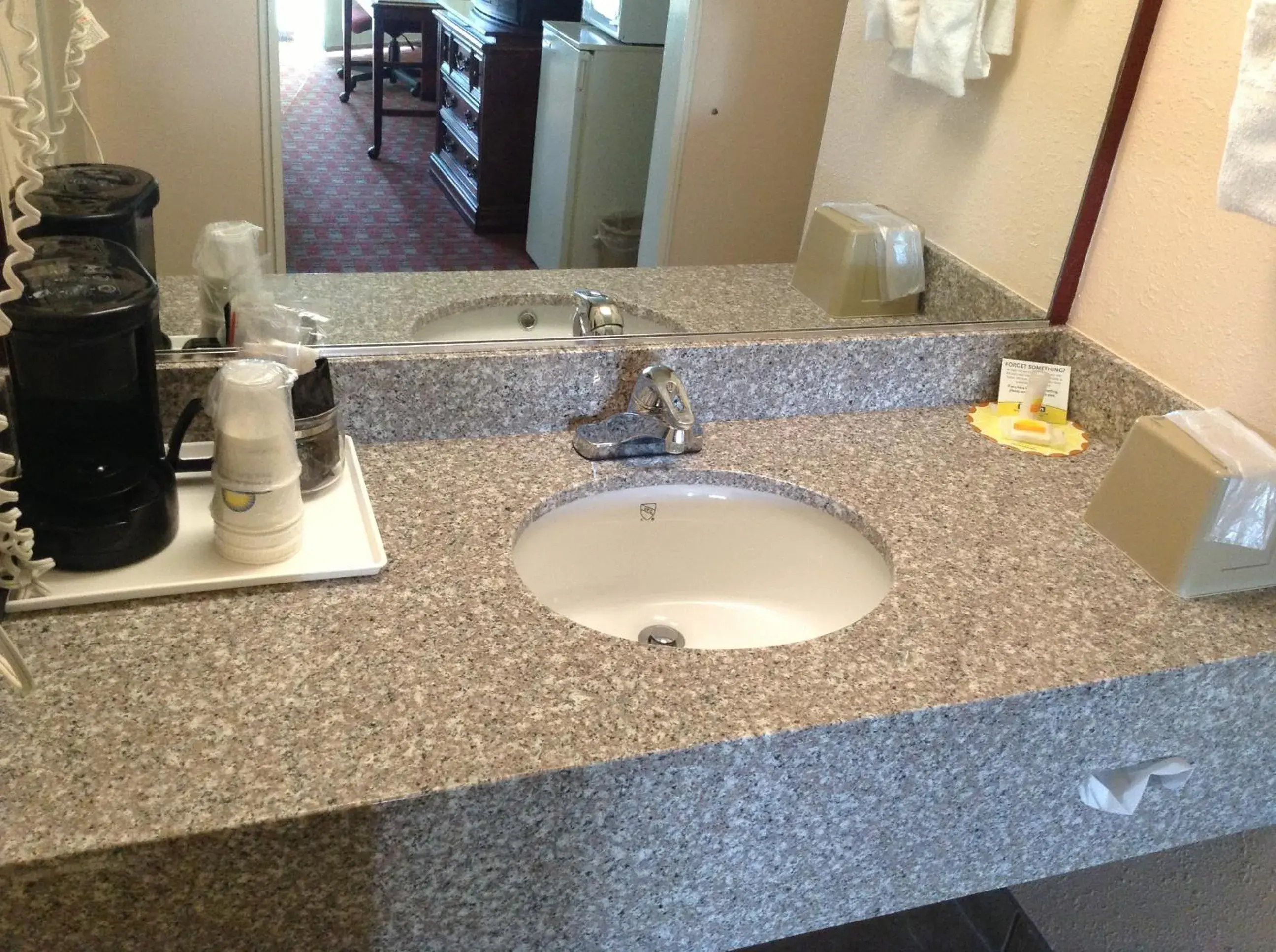 King Room - Non-Smoking in Days Inn by Wyndham Santa Fe New Mexico King Room - Non-Smoking in Days Inn by Wyndham Santa Fe New Mexico