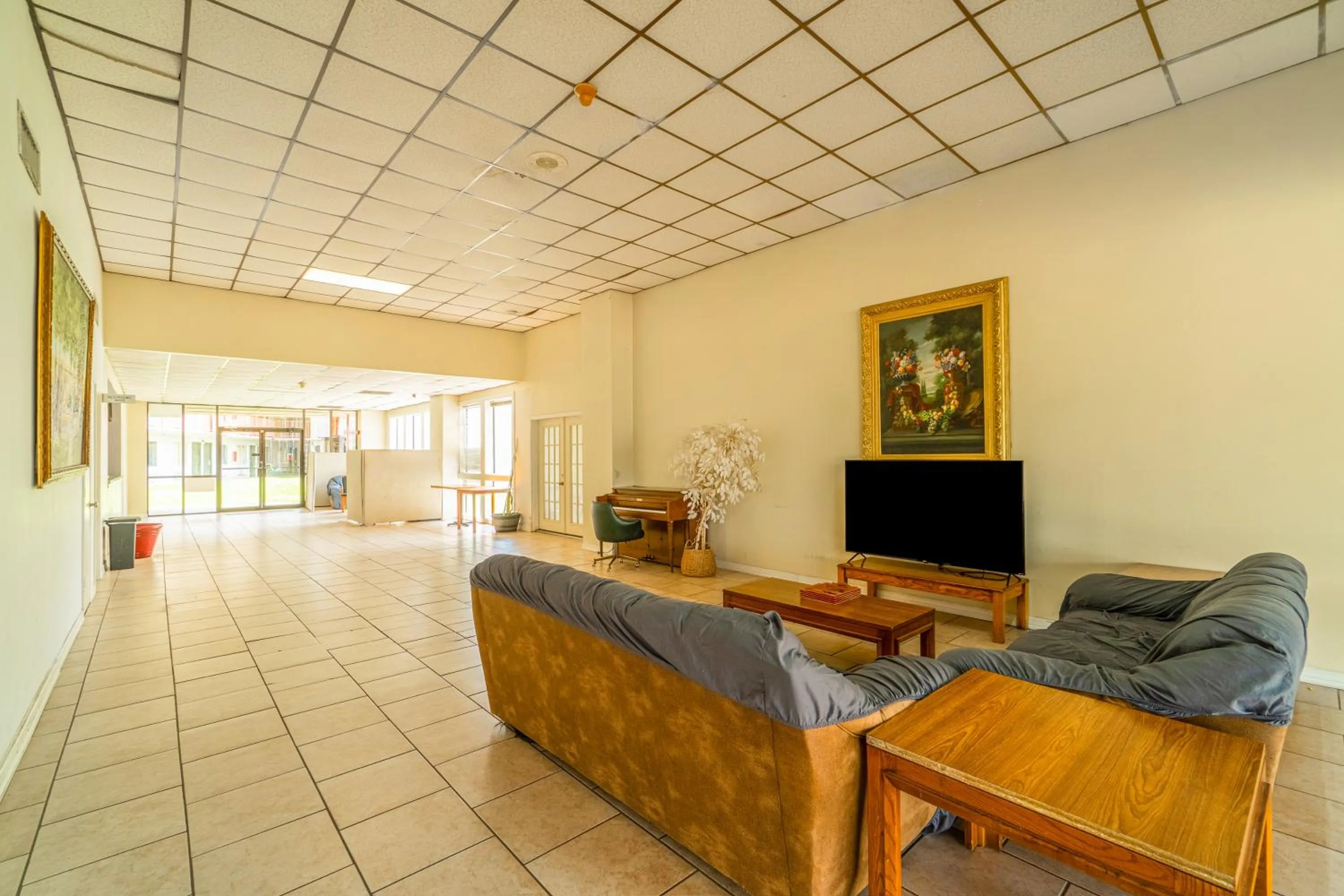 Lobby or reception in Economy Inn By OYO Livingston TX Hwy 59