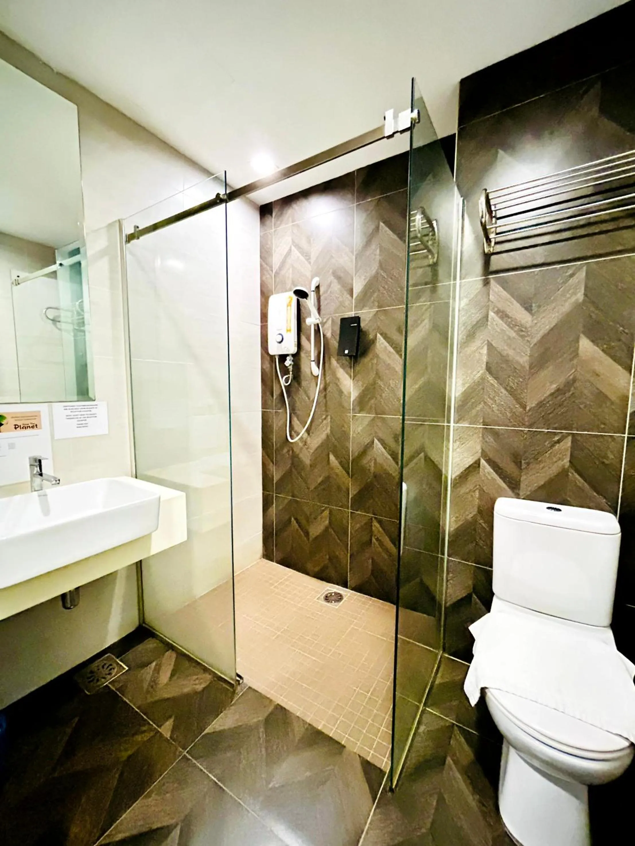 Bathroom in Kino Hotel