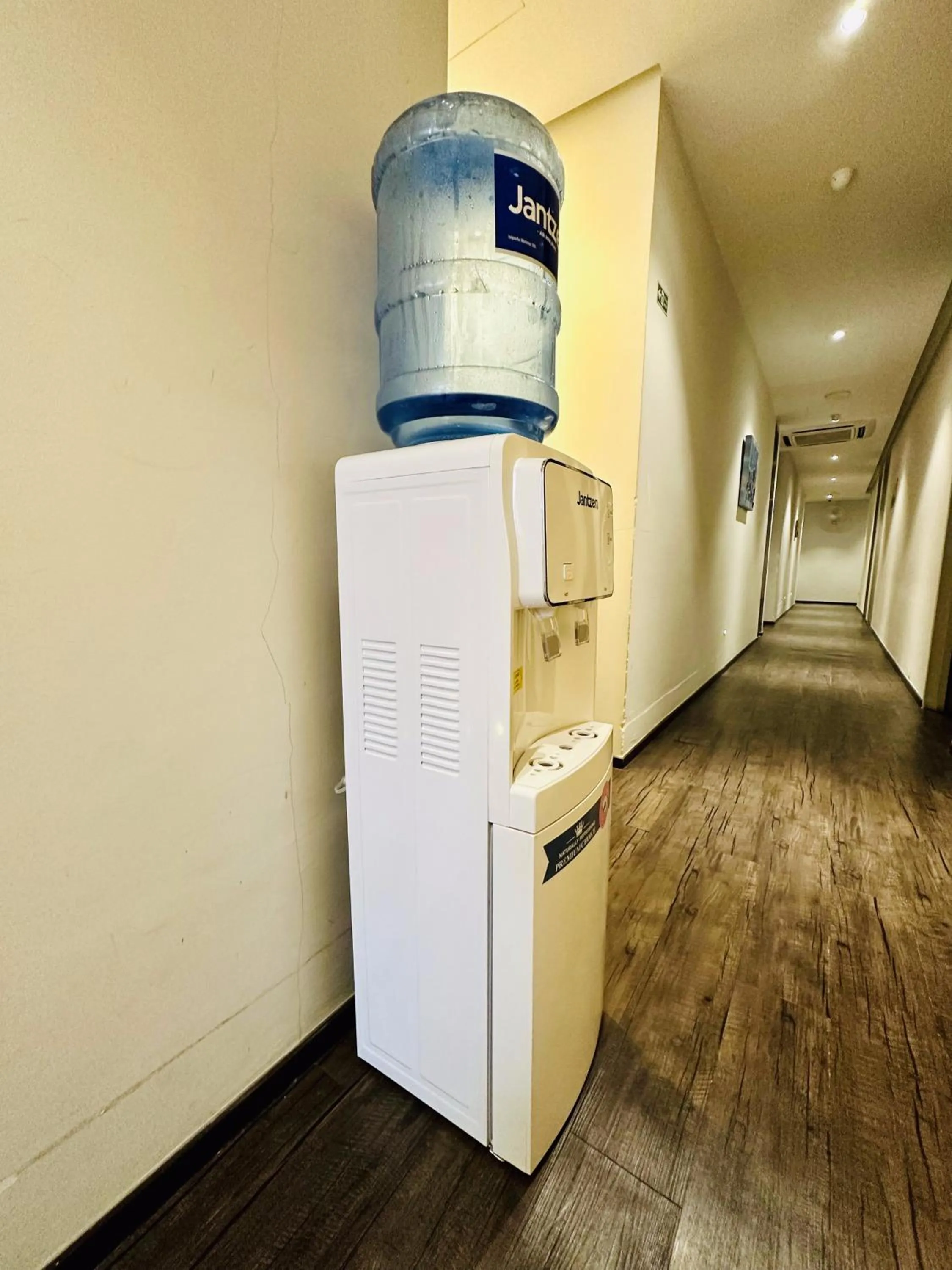 Drinks in Kino Hotel