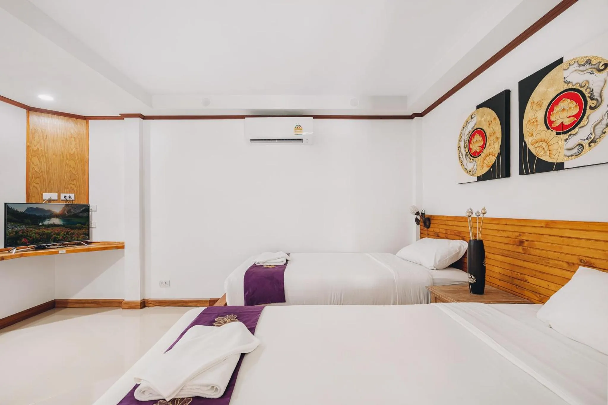 Photo of the whole room, Bed in The Villager Fishermans Village