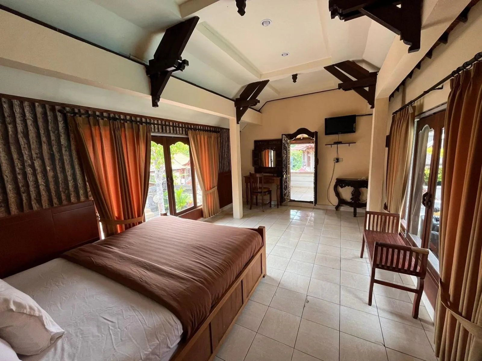 Bedroom, Bed in Pande Permai Bungalows