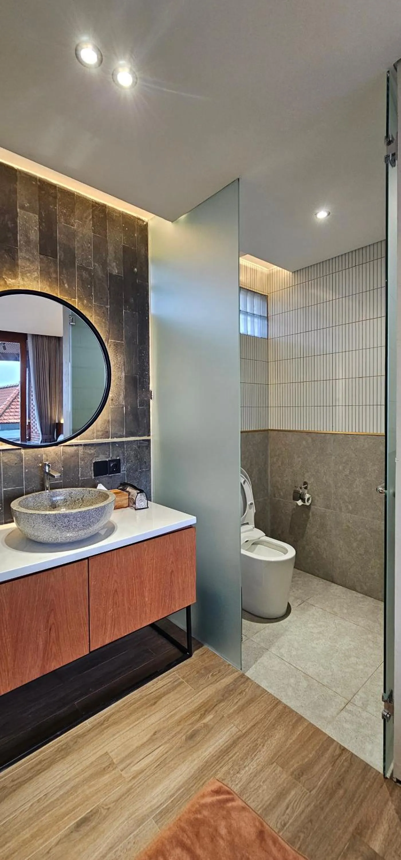 Toilet in Kun - Kun Guest House Ubud