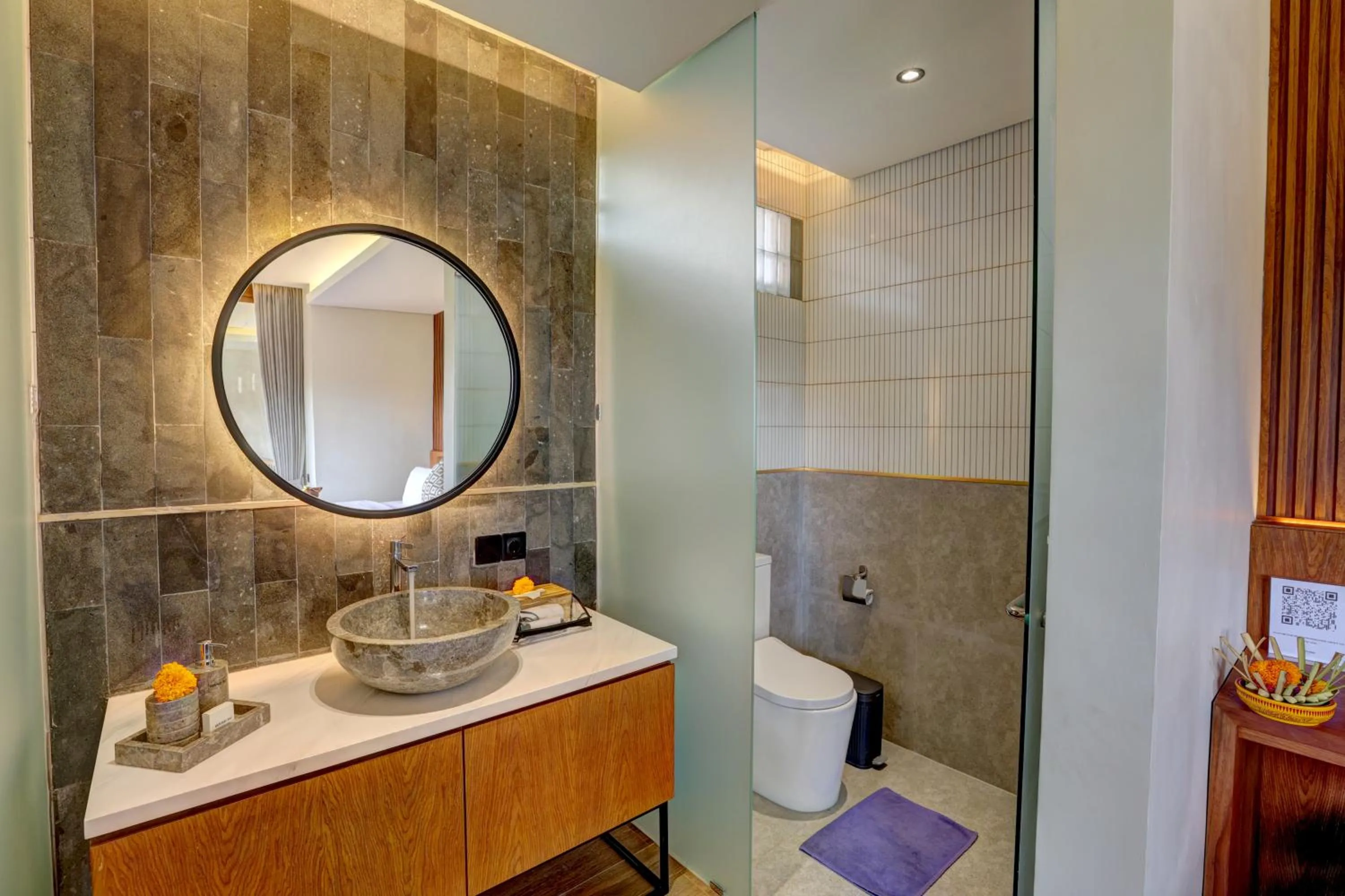 Toilet in Kun - Kun Guest House Ubud