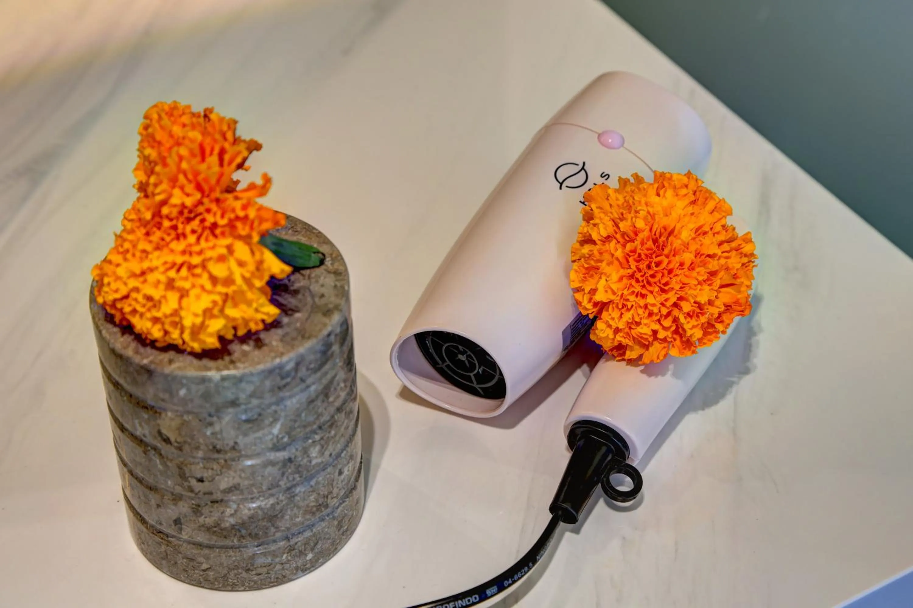 hair dryier in Kun - Kun Guest House Ubud