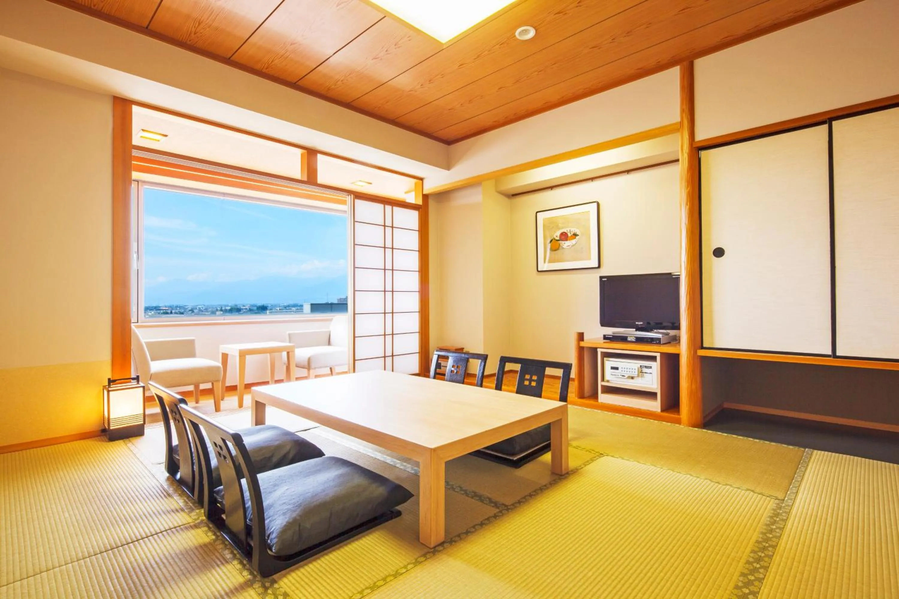 Photo of the whole room in Kofu Kinenbi Hotel