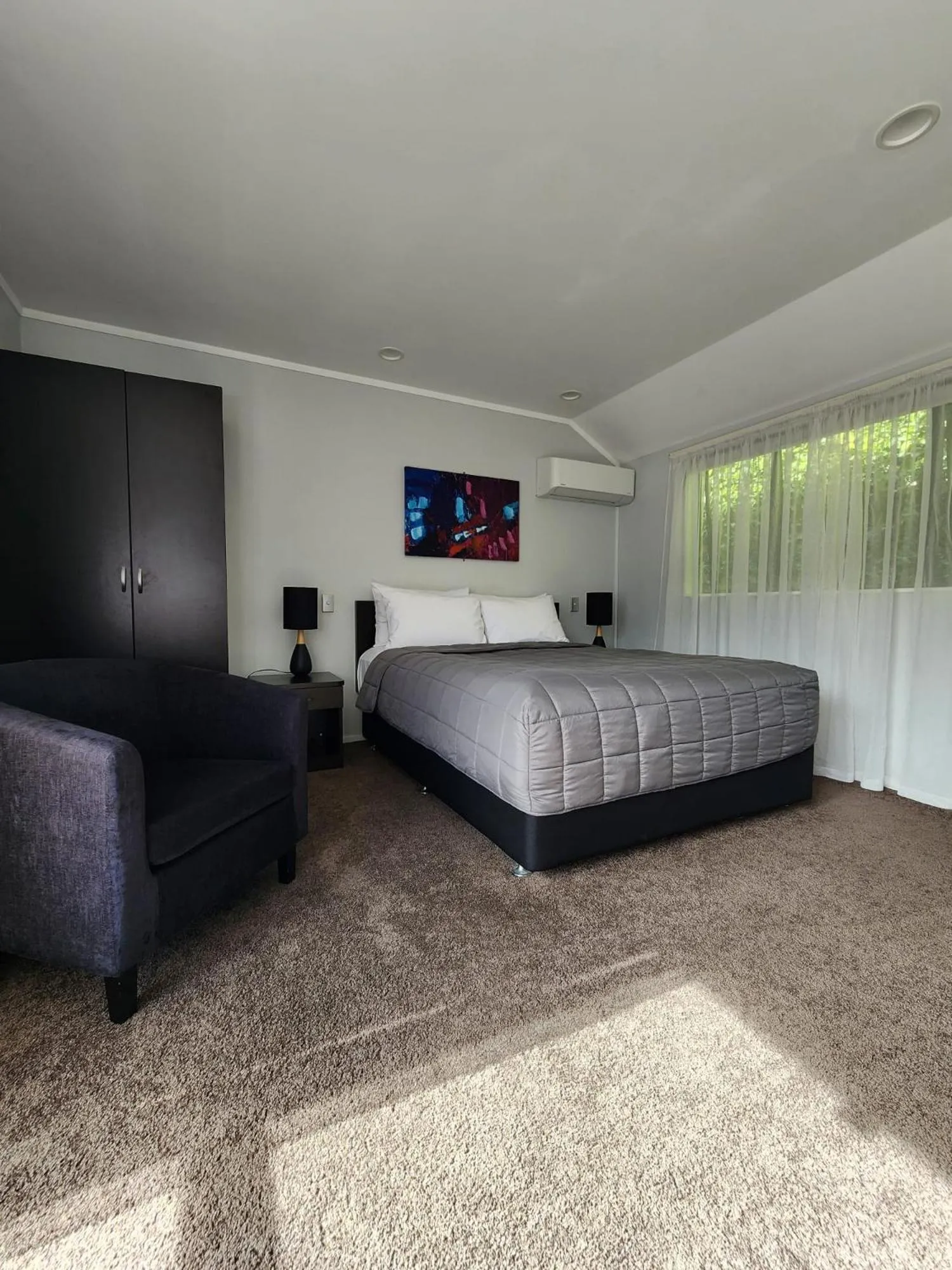 Bedroom, Bed in Aquarius Motor Inn