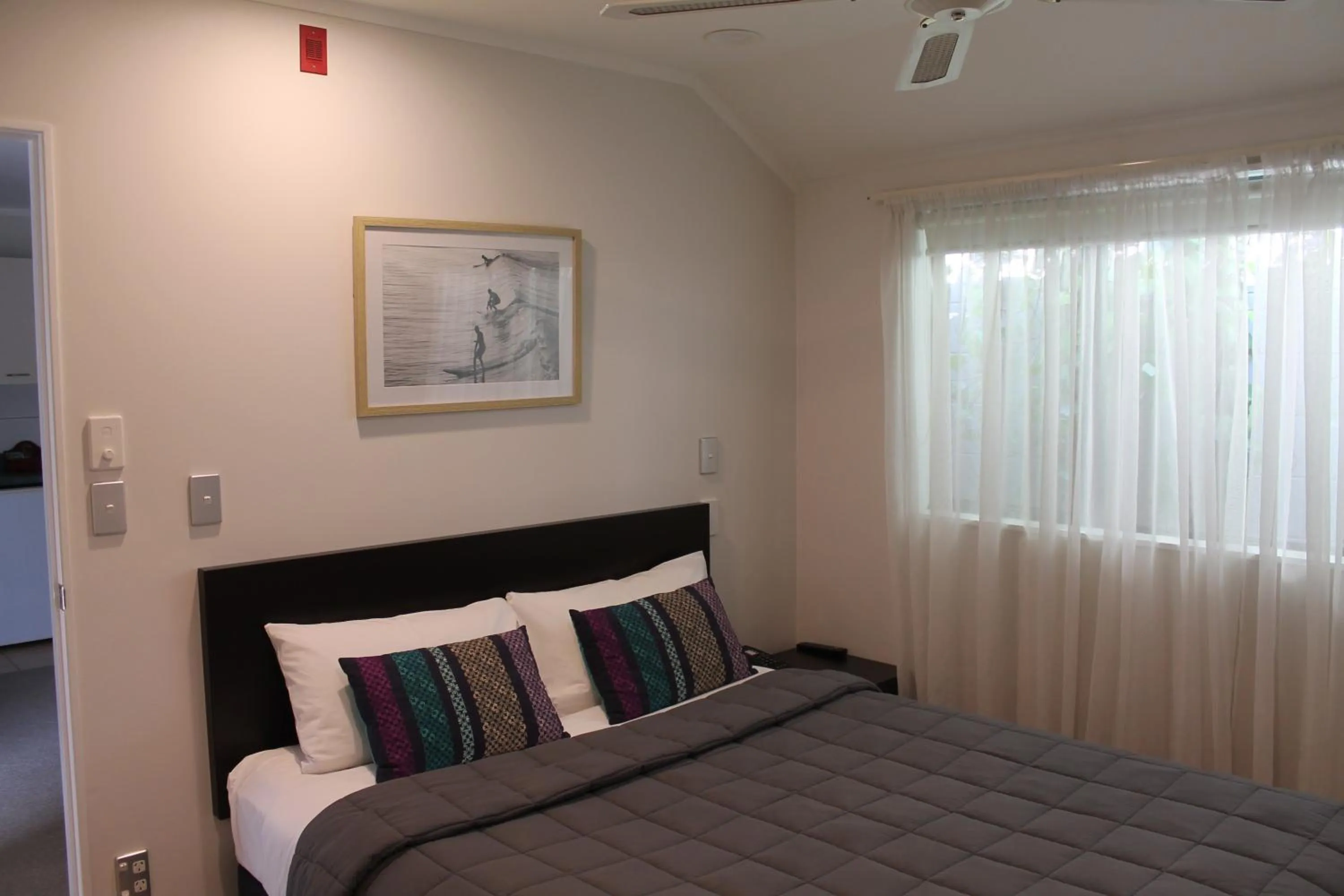 Bedroom, Bed in Aquarius Motor Inn