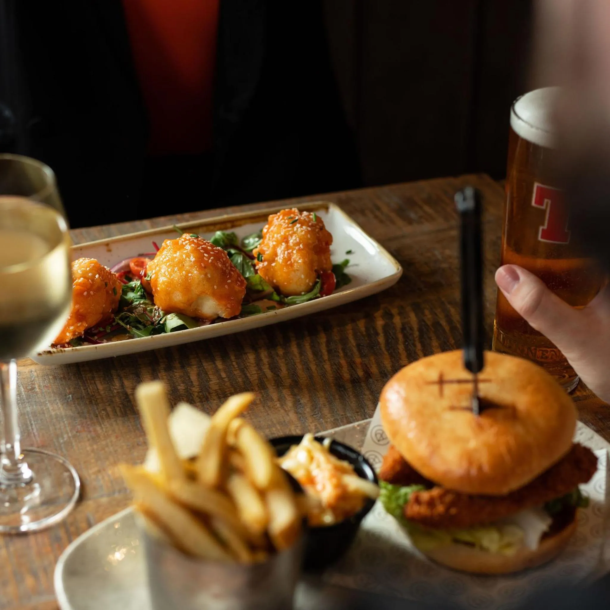 Lounge or bar in Royal Hotel