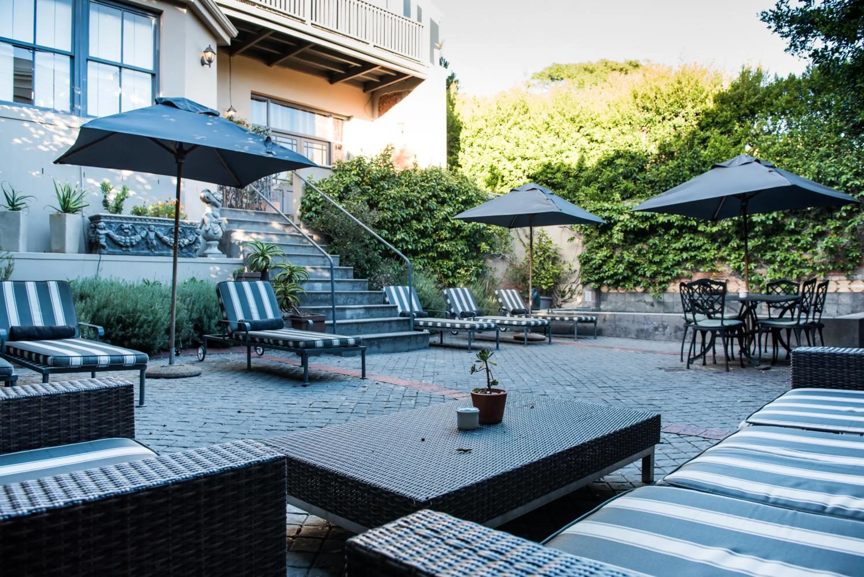 Seating area in Welgelegen House