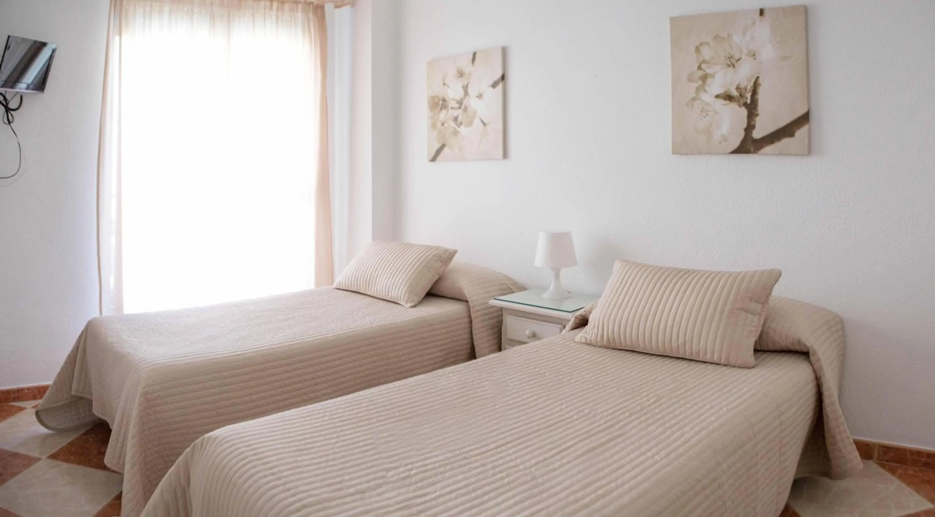 Photo of the whole room in Hostal Jomarijo