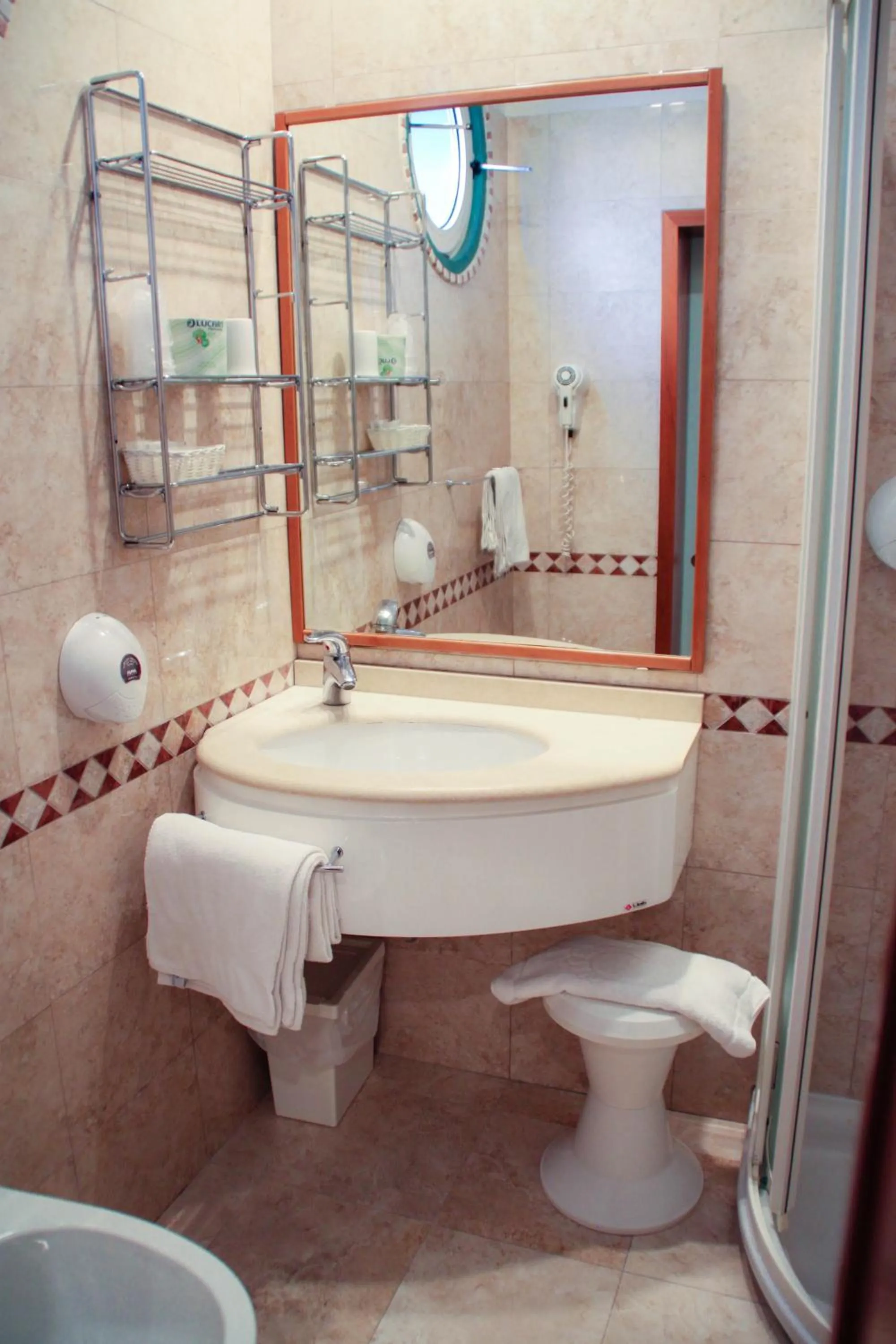 Bathroom in Hotel Gaby