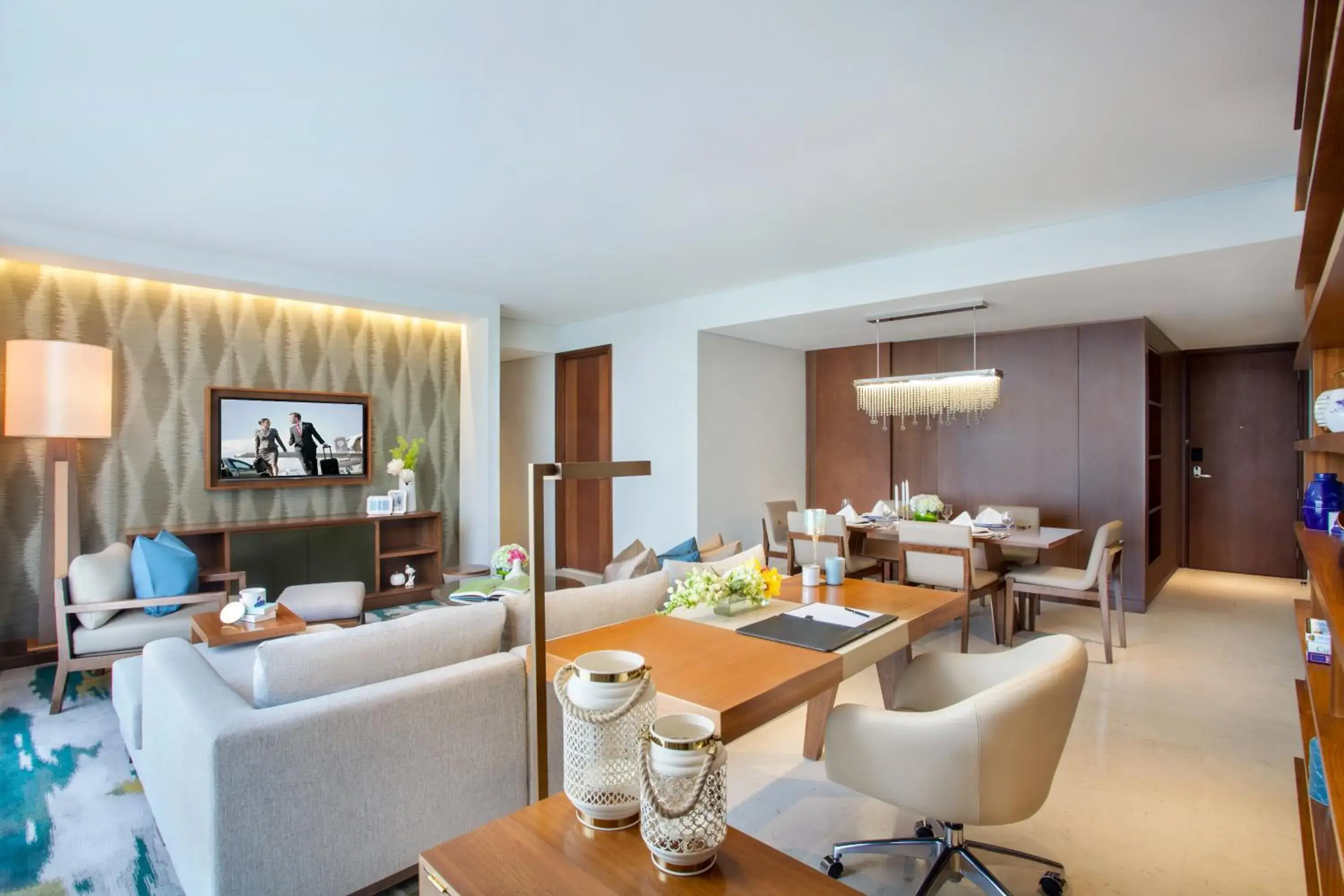 Three-Bedroom Apartment in Ascott Sudirman Jakarta Three-Bedroom Apartment in Ascott Sudirman Jakarta