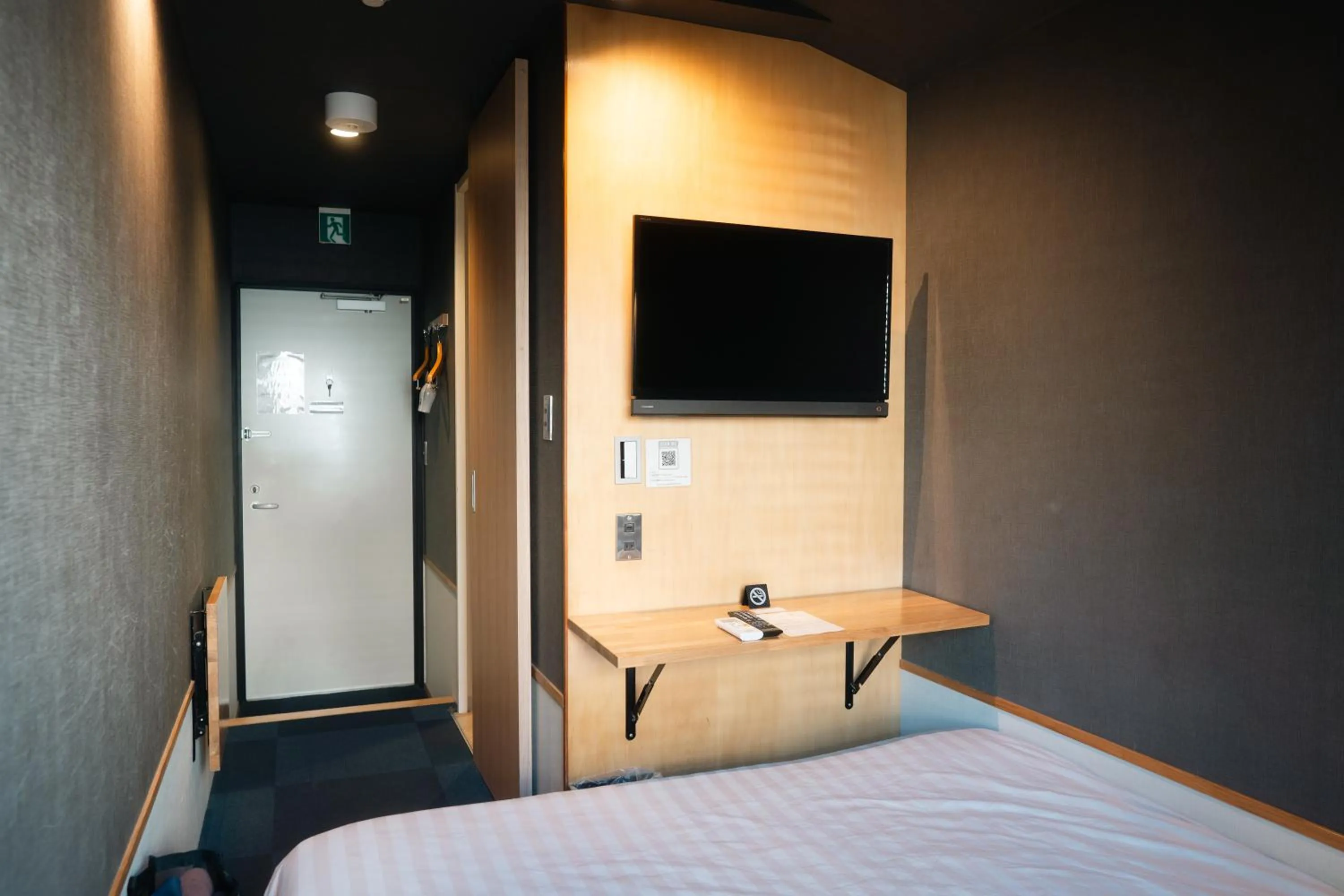 Photo of the whole room, Bed in Yumoto Station Hotel MIRAHAKONE