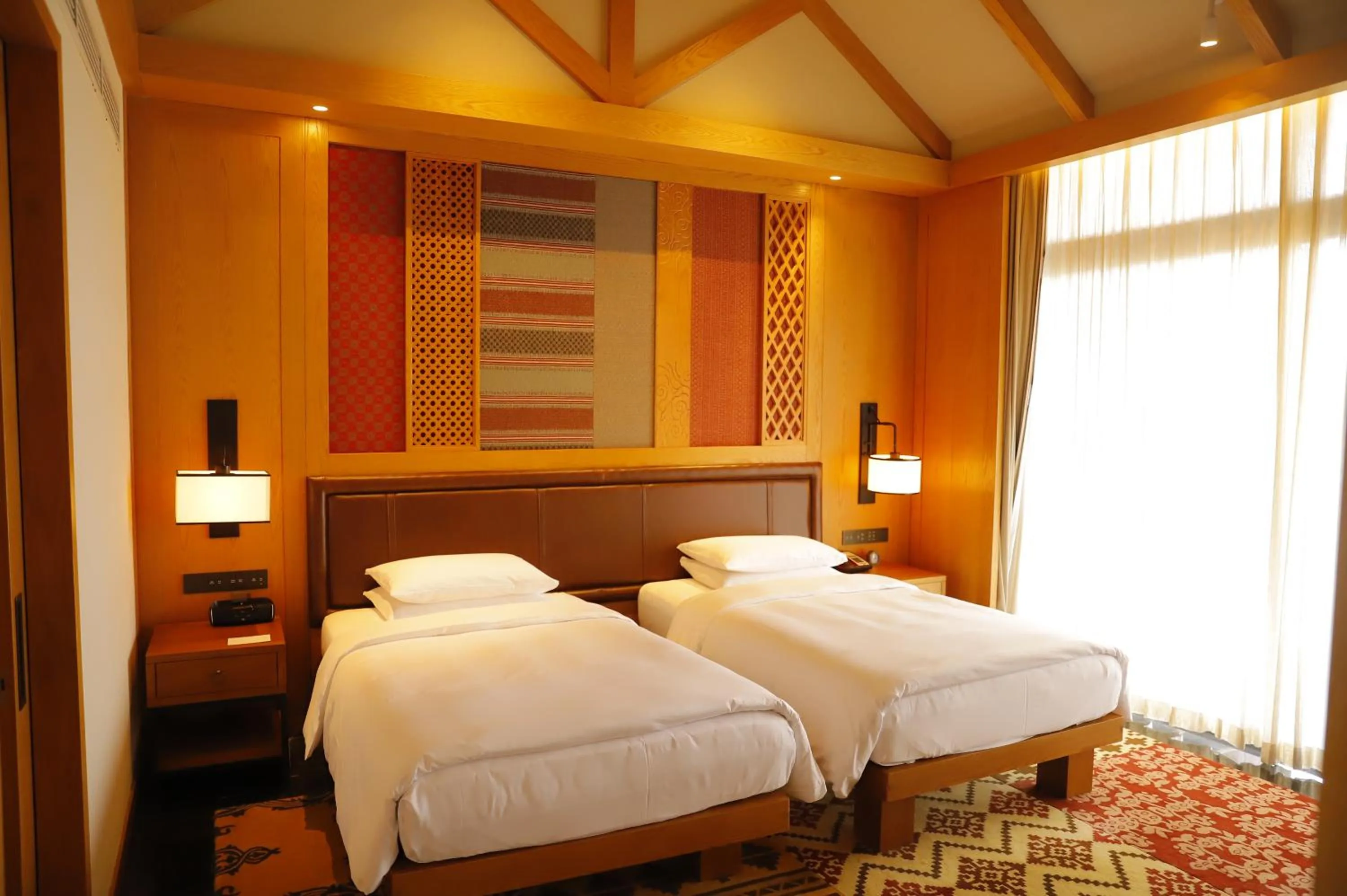 Bedroom, Bed in Jinmao Pureal Mountain Liiang