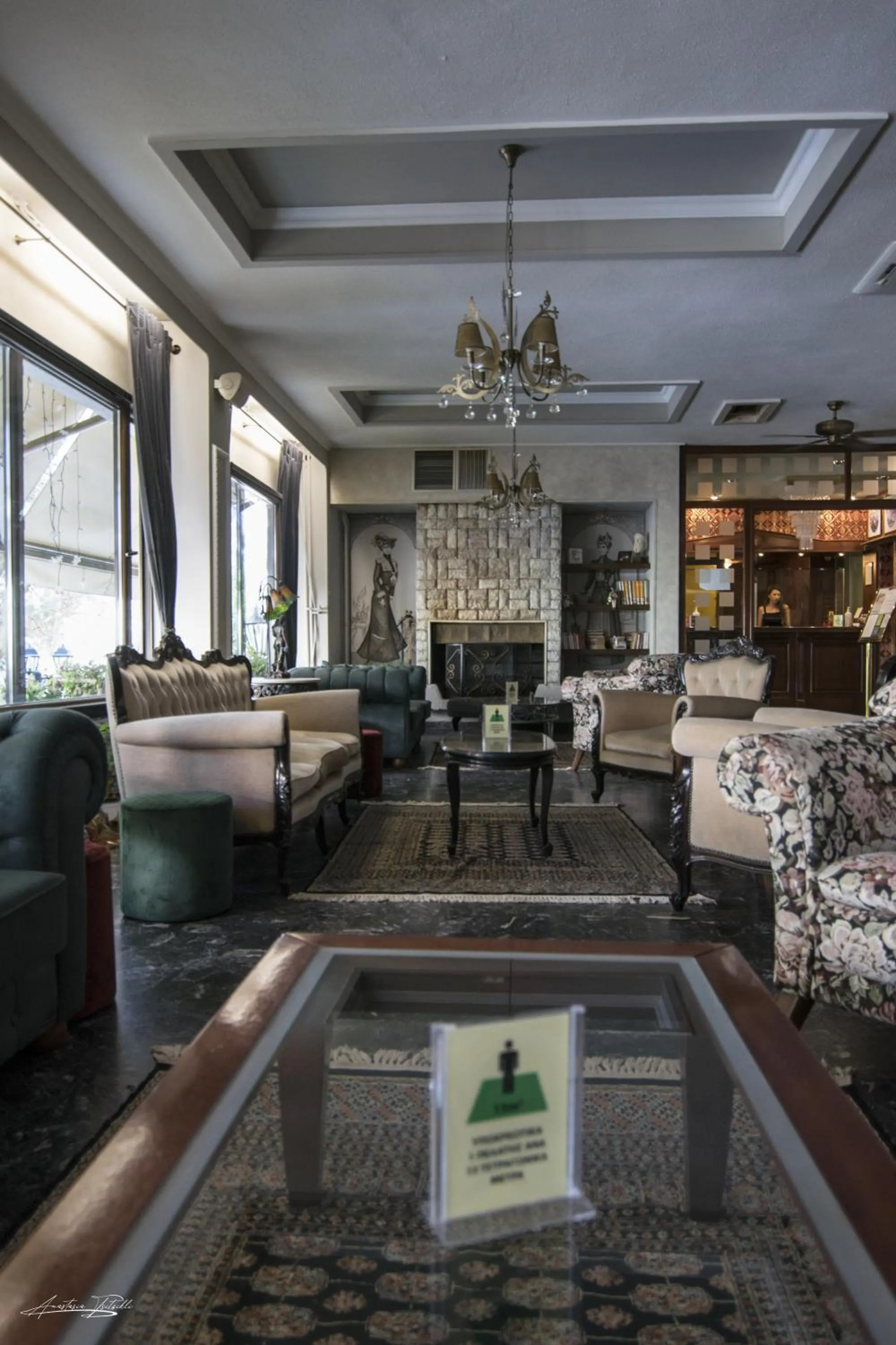 Communal lounge/ TV room in Vienni