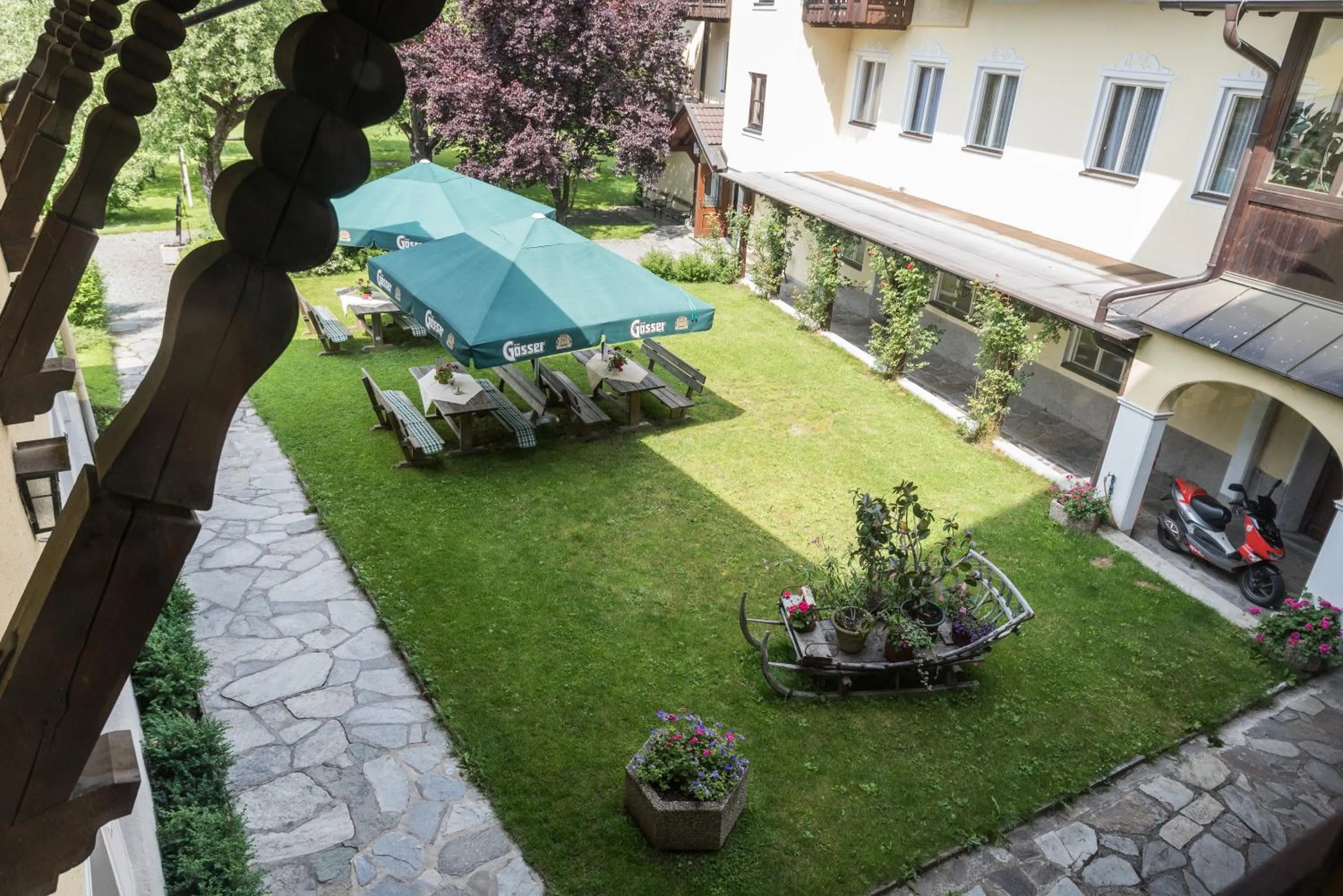 Garden view in Hotel Post