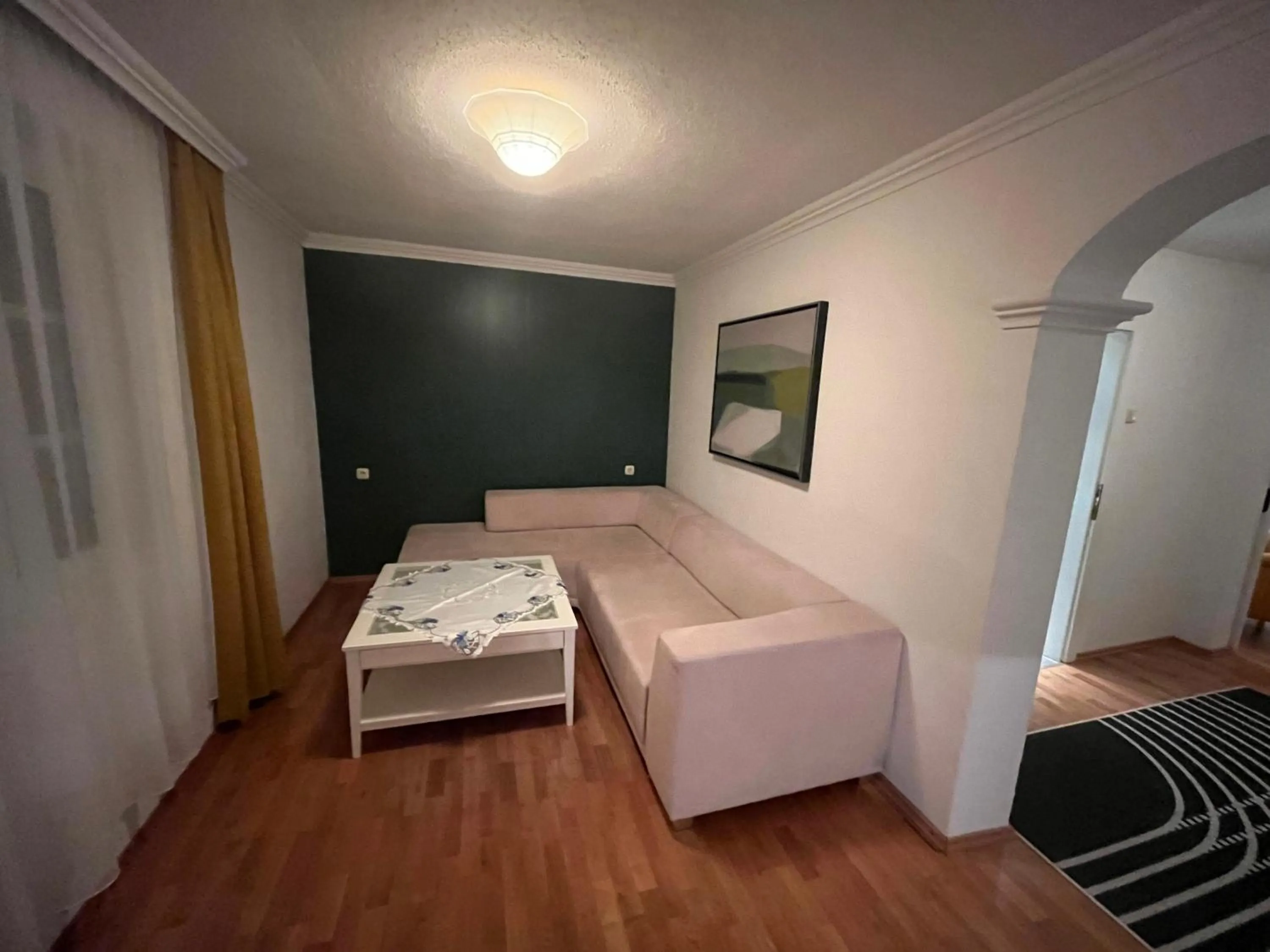 Living room, Bed in Hotel Post