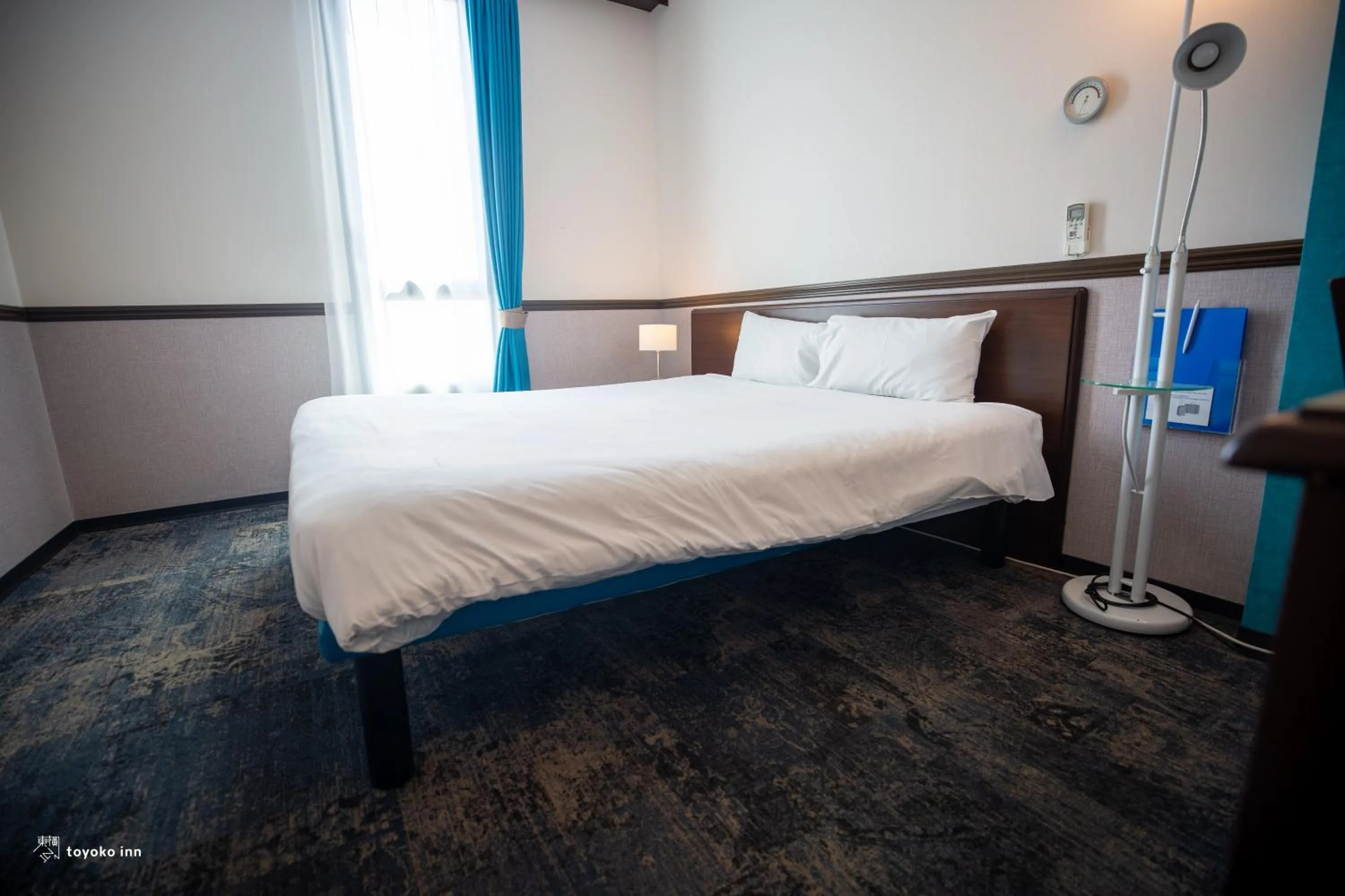 Bed in Toyoko INN Marseille Saint Charles